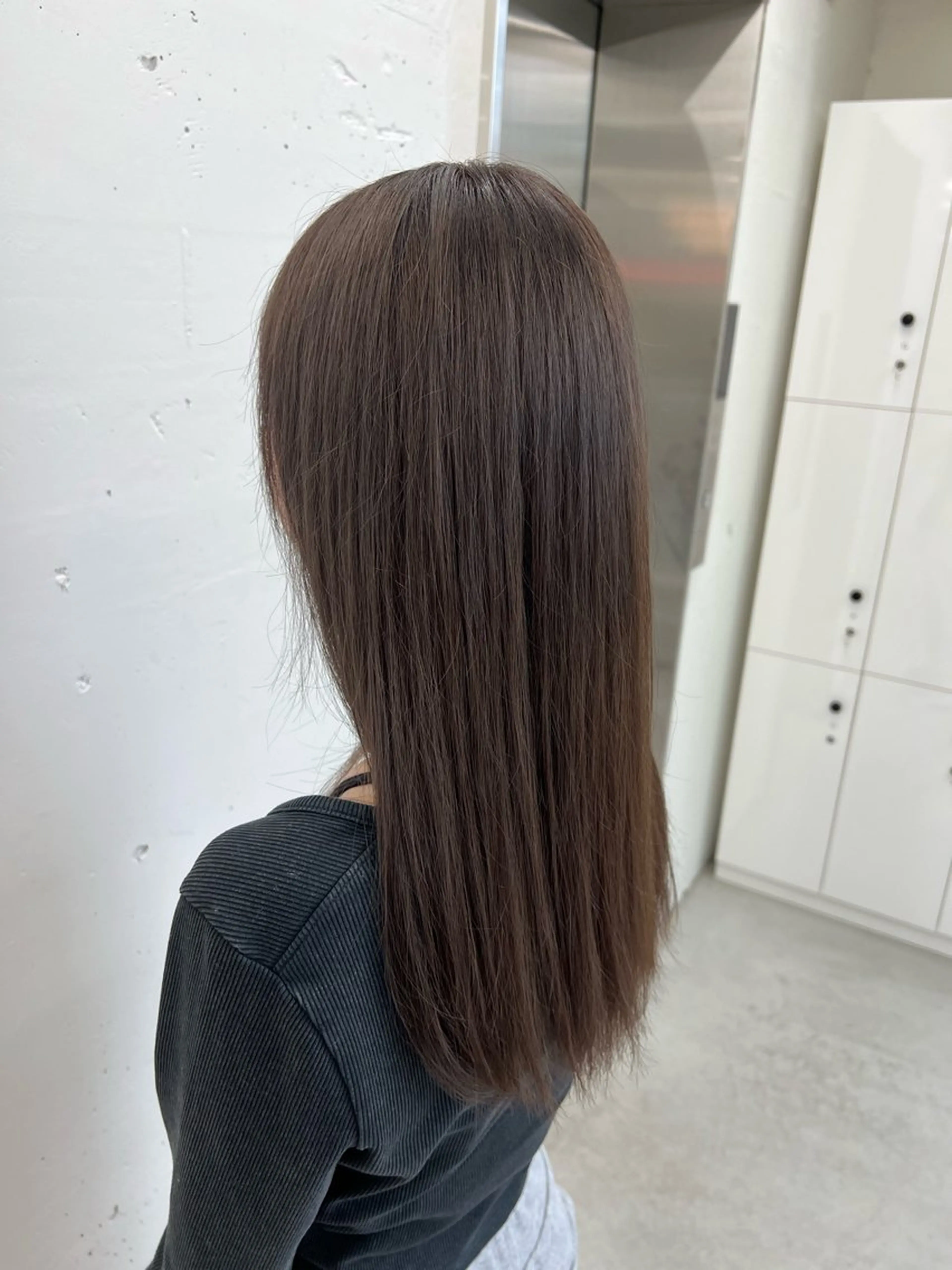 ロング カラー ブリーチ ブラウンカラー グラデーションカラー ナチュラルブラウン ヘアカラー トリートメント あすか JILLSTUDIOのヘアスタイル