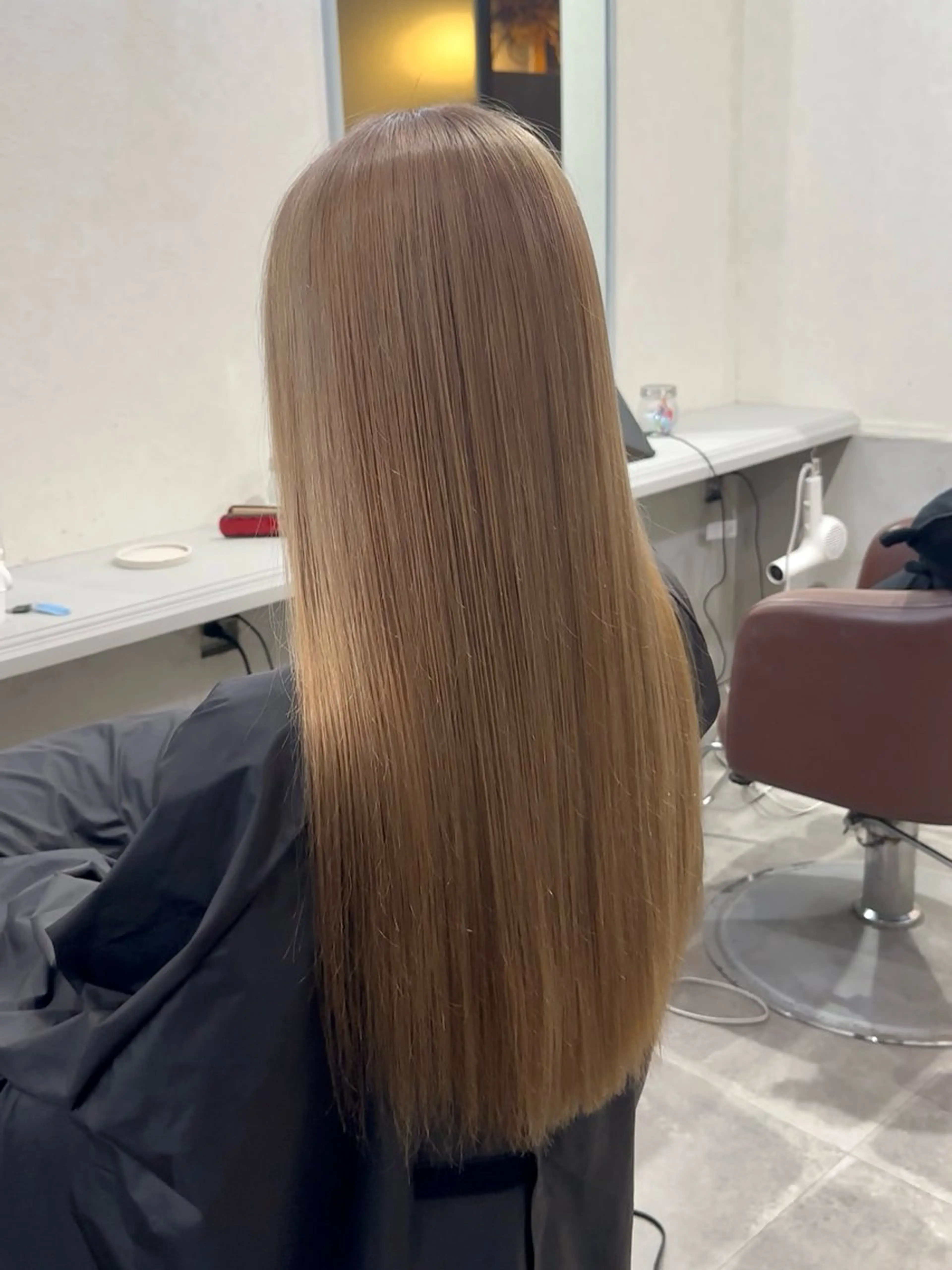 セミロング カット ヘアカラー トリートメント _WHITE 喜多村天斗のヘアスタイル