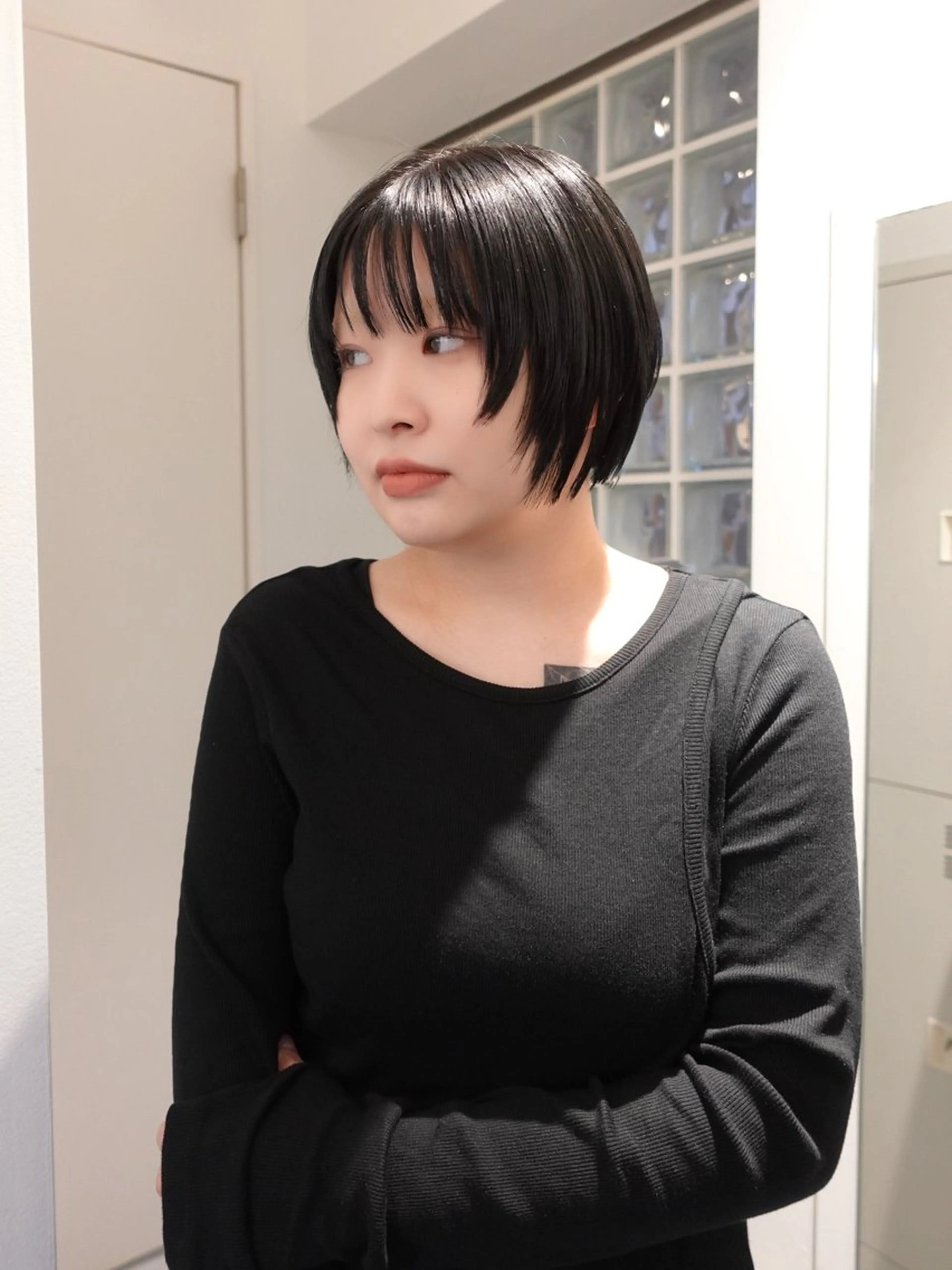 ショート カラー ヘアアレンジ ボブ デザインカット レイヤーカット カット ヘアカラー トリートメント mina 🌷のヘアスタイル