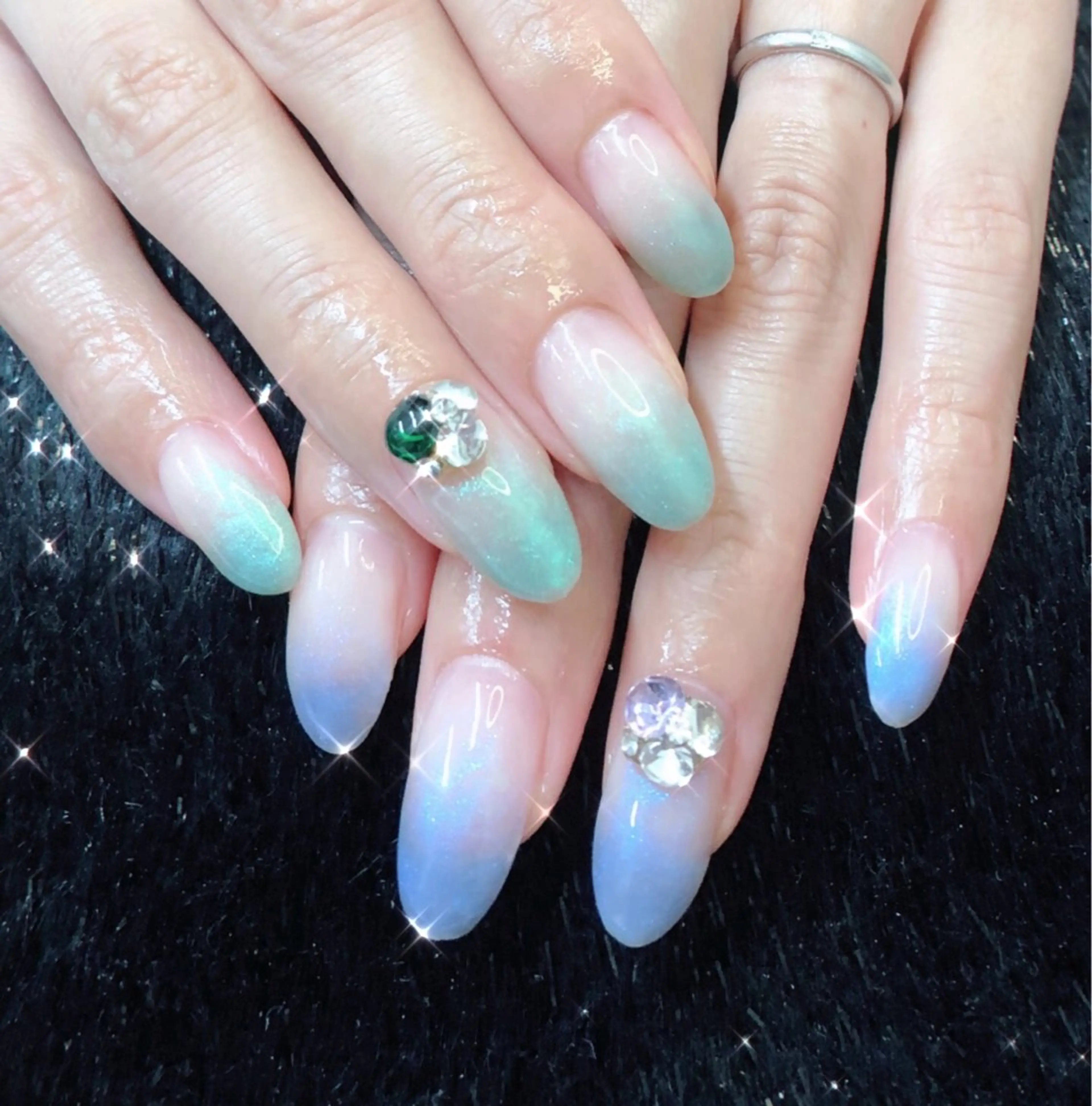 ネイル フレンチネイル ジェルネイル ガラスフレンチ グラデーション 韓国ネイル 大門浜松町 ネイルのネイルデザイン