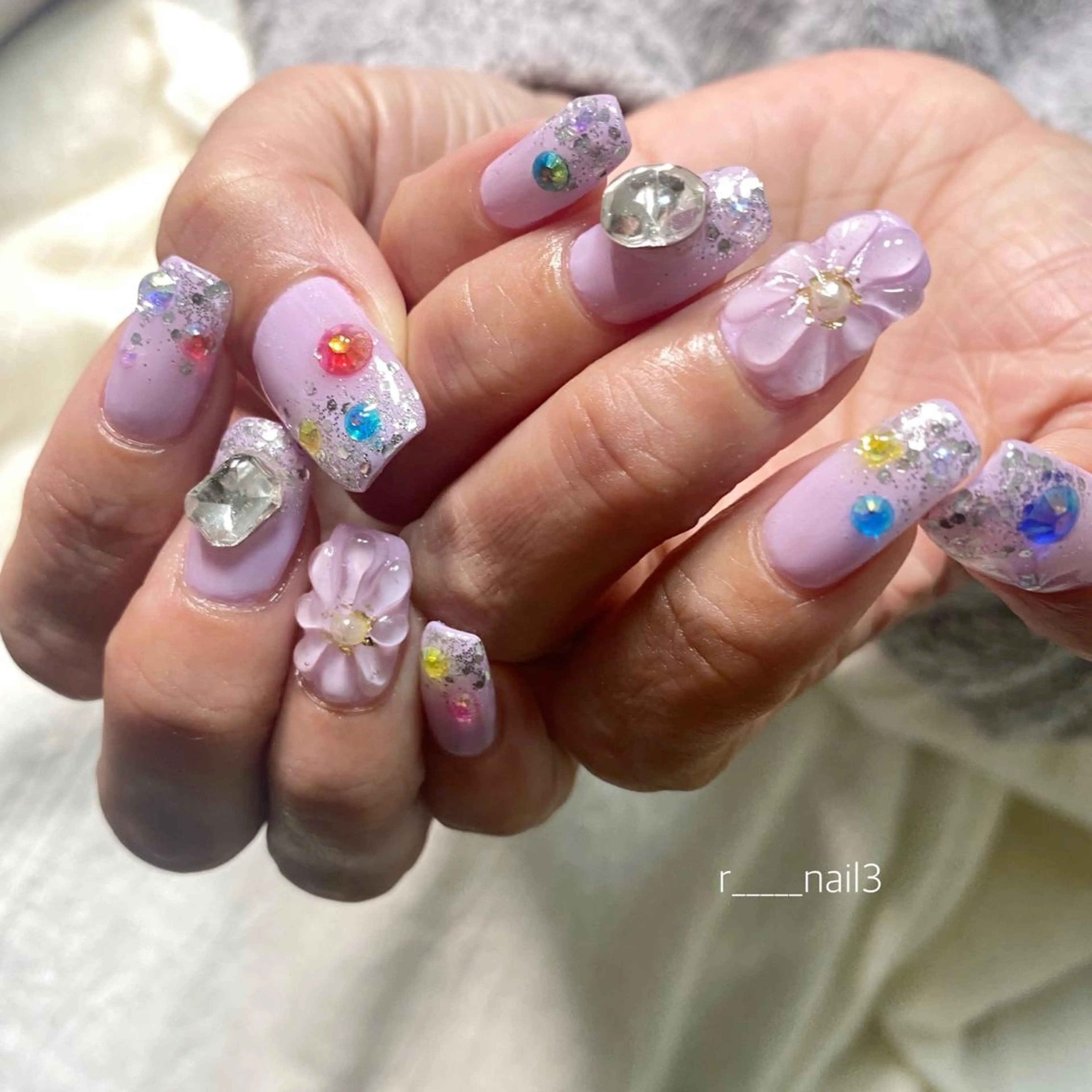 ネイル r. nailのネイルデザイン