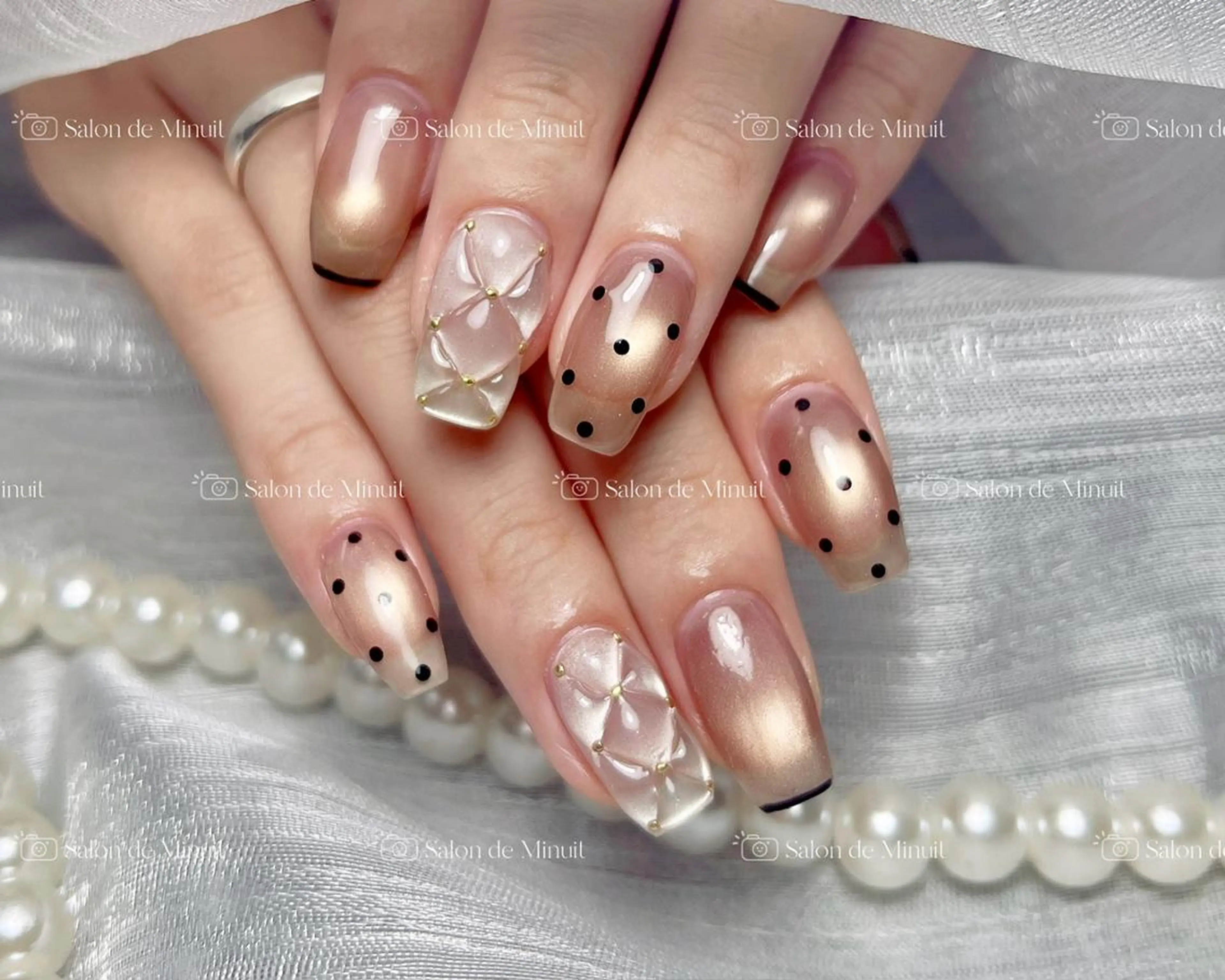 ネイル Salon de Minuit🦩のネイルデザイン