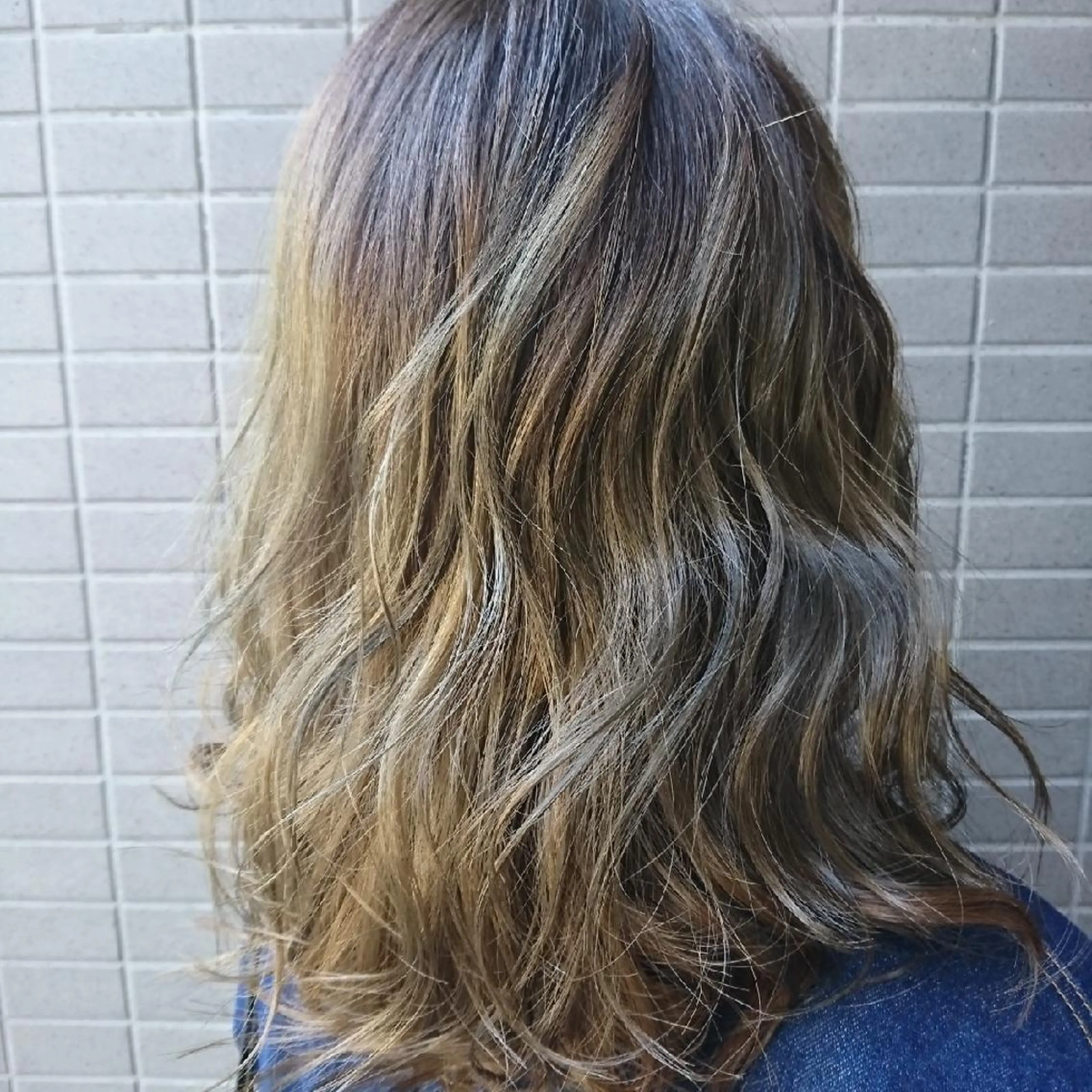 セミロング カラー パーマ メンズ ヘアアレンジ メンズハイライト グラデーションカラー ハイライトカラー ハイライト ◆ショート/ボブ/ 髪質改善◆松本尚弥のヘアスタイル