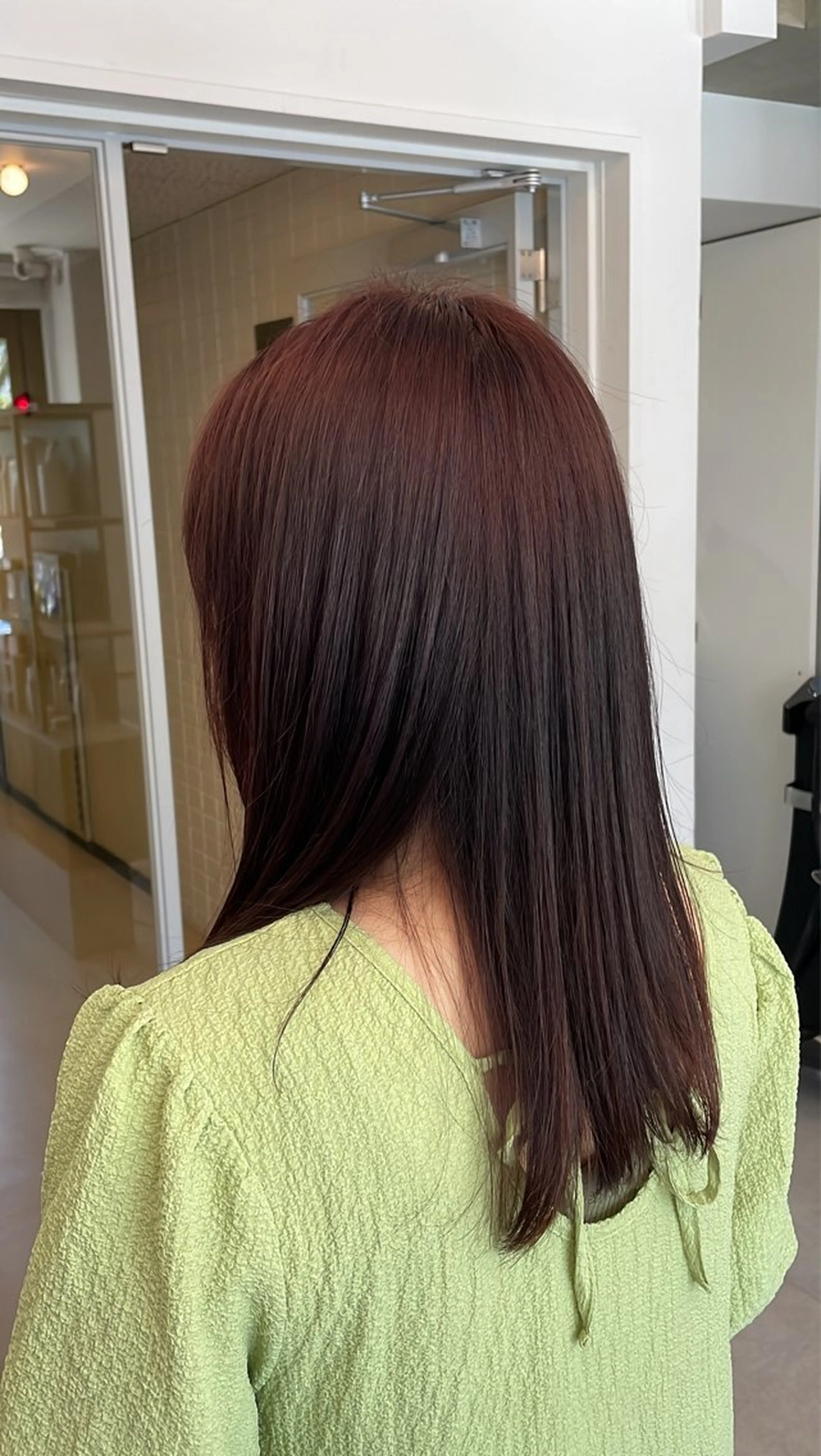 セミロング カラー UNFEIGNED02所属・カイ/名古屋／伏見/ パーマモデルのヘアスタイル