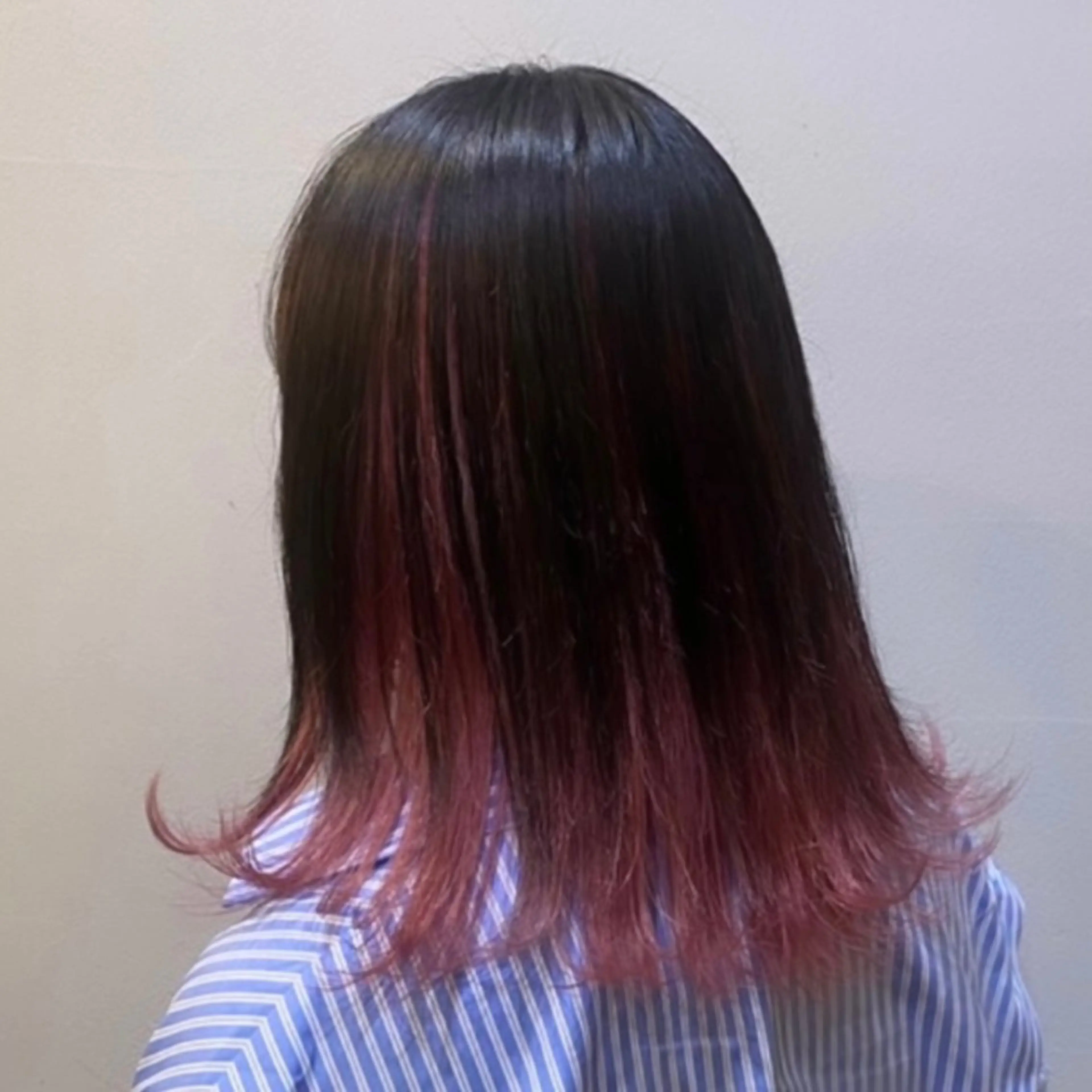 ミディアム カラー ブリーチ ハイトーンカラー ヘアカラー トリートメント 複雑履歴修正 TAKEのヘアスタイル