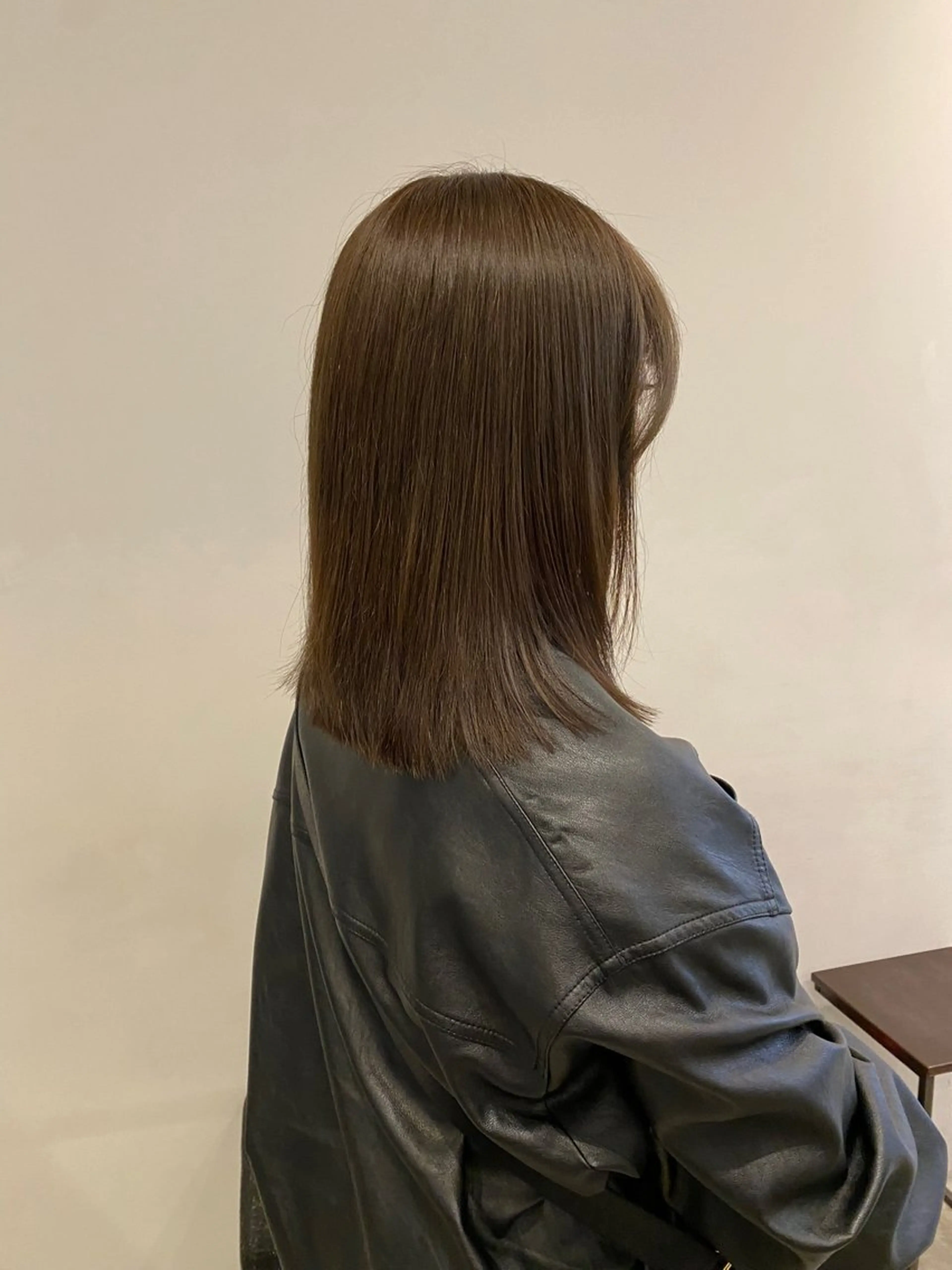 ロング アッシュ ピンクブラウン Belle銀座並木通り店所属・井手草一朗 BelleGINZAのヘアスタイル
