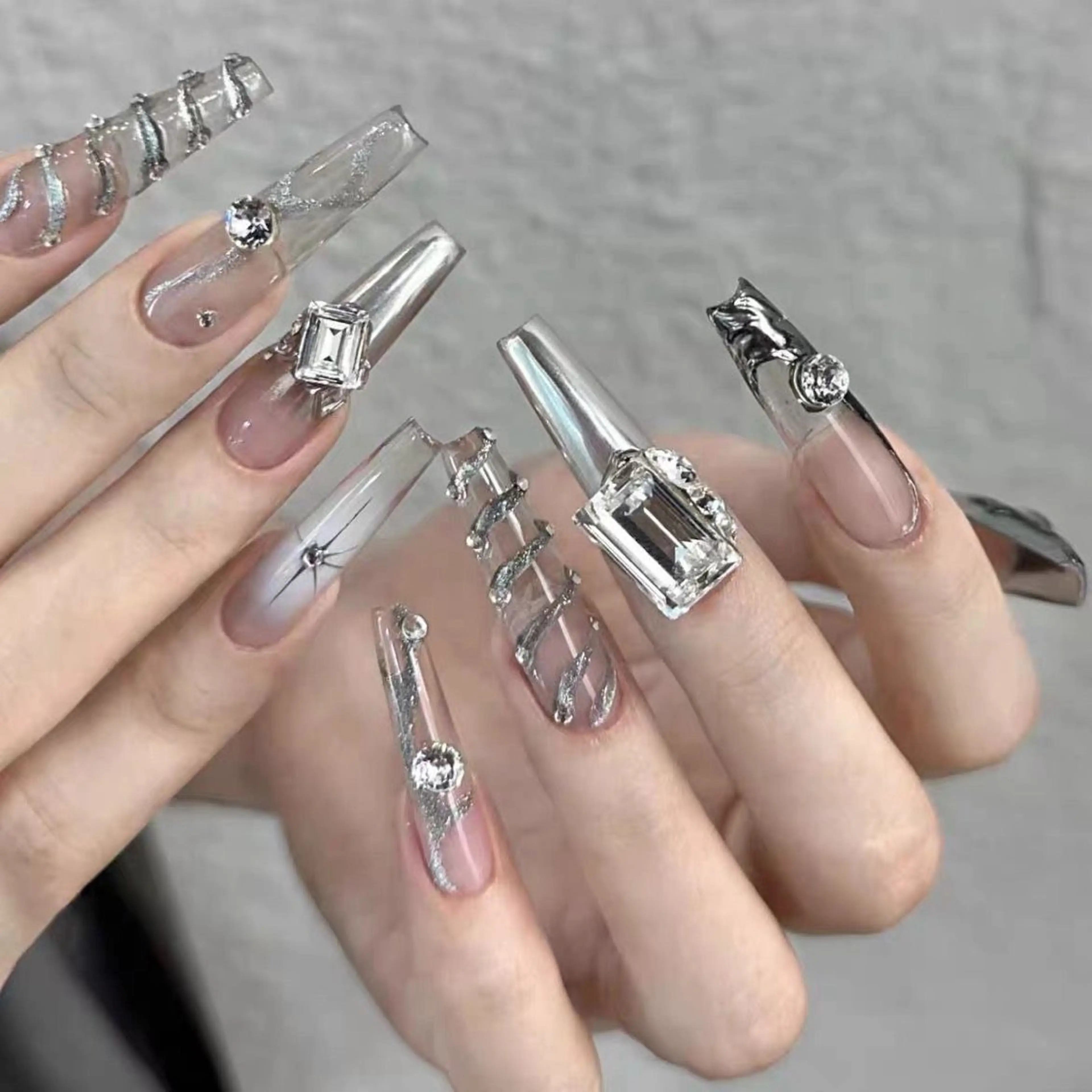 ネイル ハンドネイル 【長さ出し】 IRIS NAILのネイルデザイン