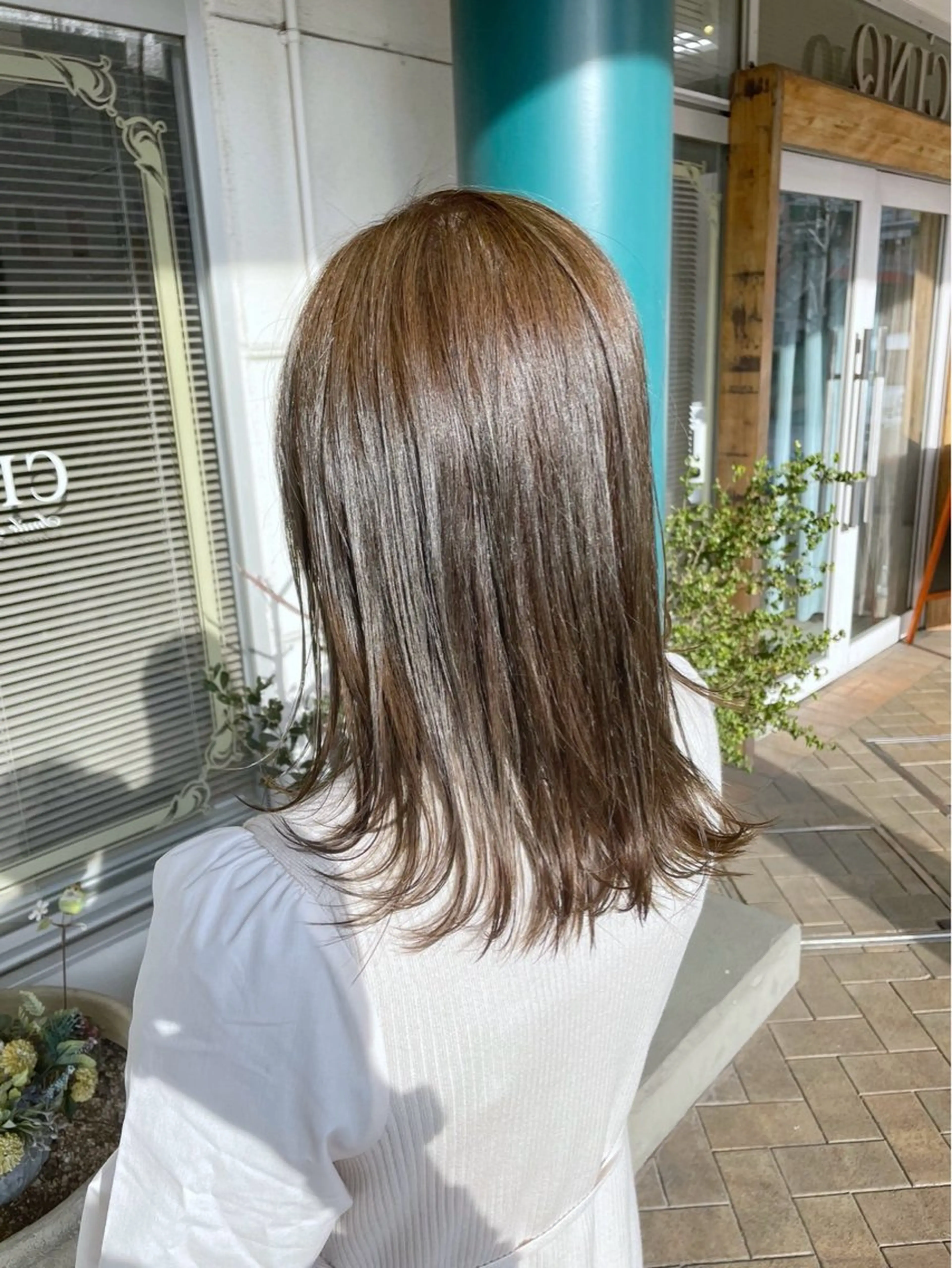 セミロング CINQ ドリームプラザ店所属・竹内 仁のヘアスタイル