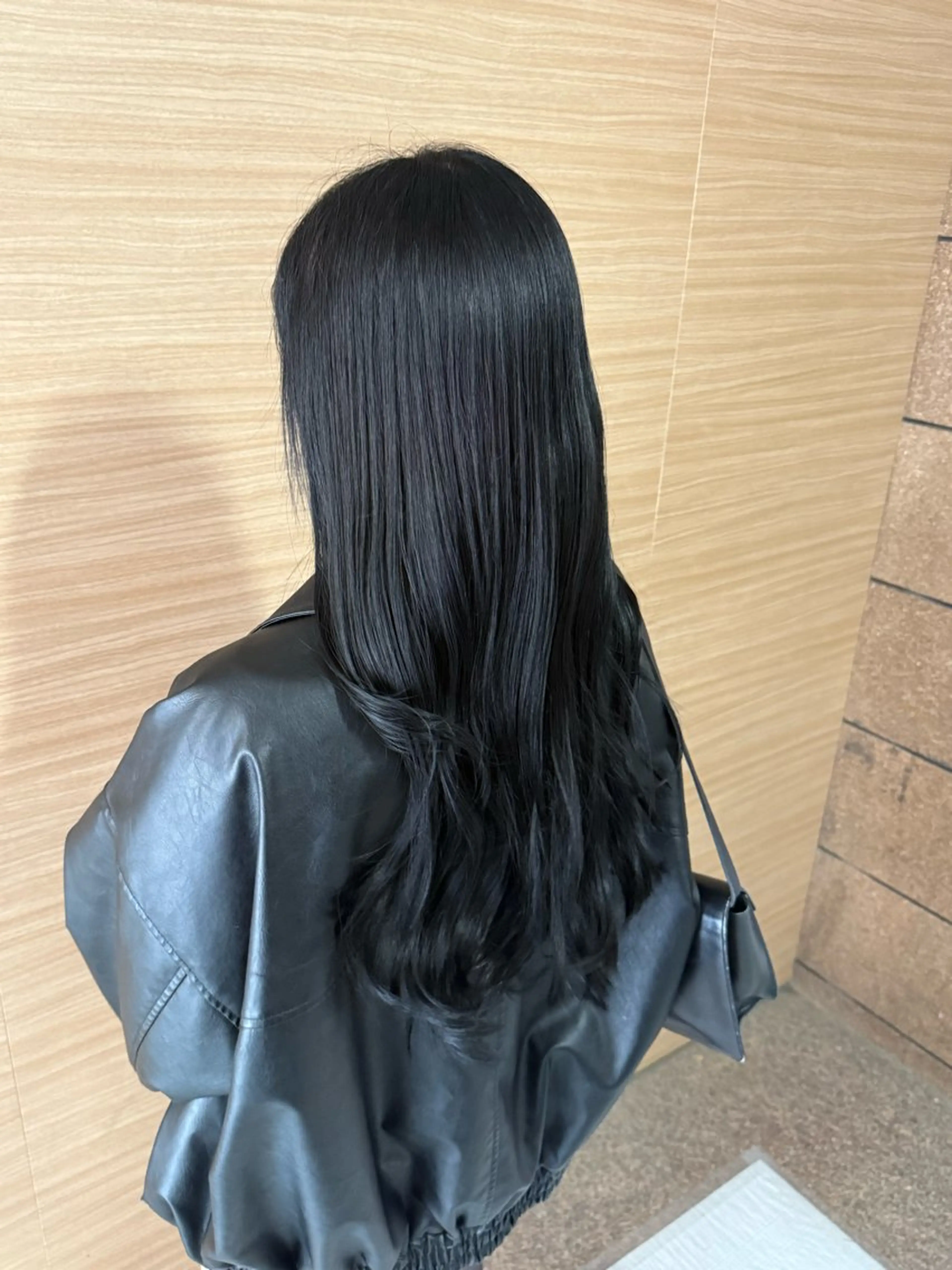 ロング カラー 松野 和志のヘアスタイル