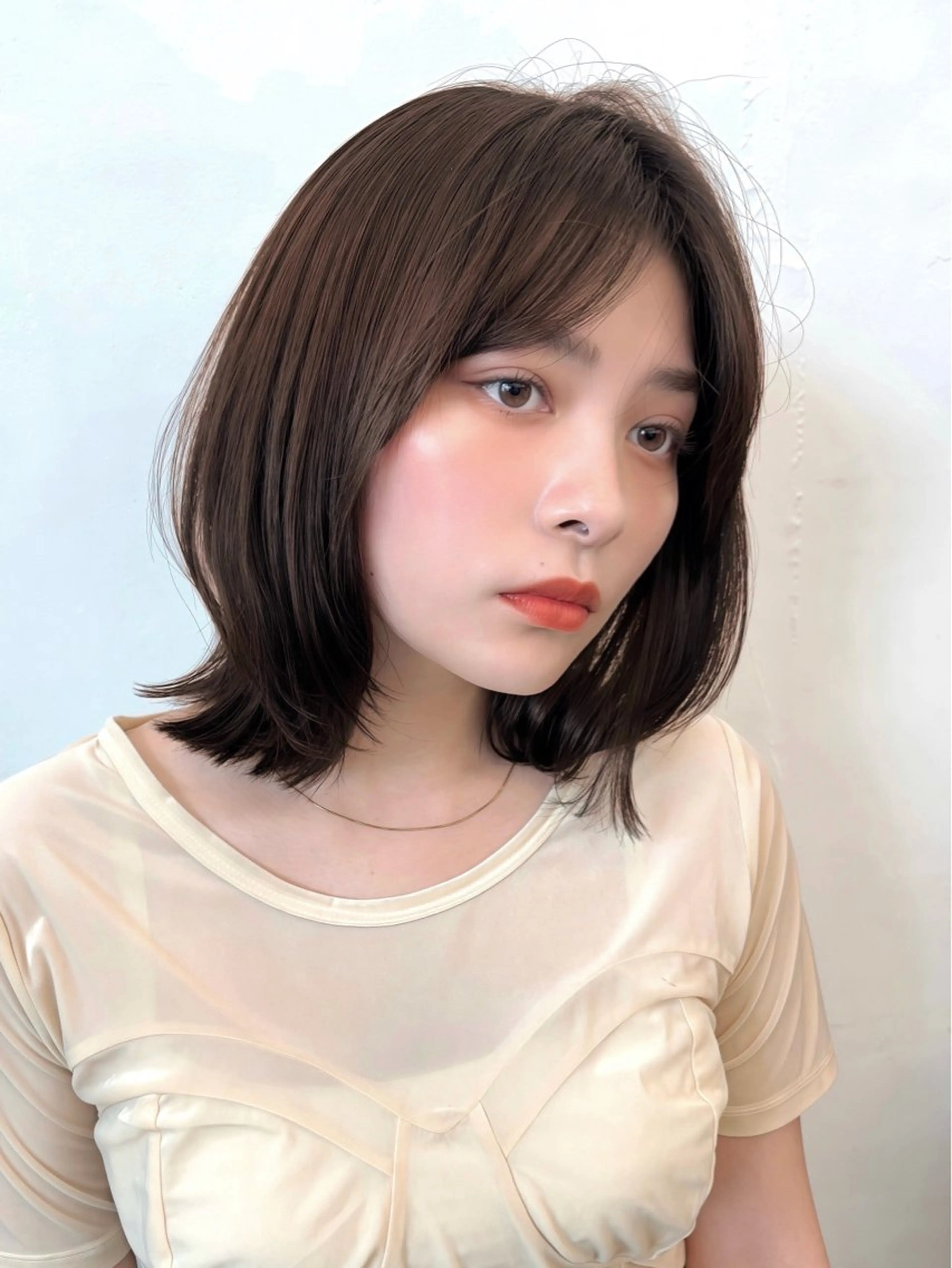 ミディアム カラー ヘアアレンジ ボブレイヤー ベージュカラー 透明感カラー ボブ レイヤーカット カット ヘアカラー トリートメント 🌱ボブ/レイヤー/ ベージュ/あやみ✨のヘアスタイル