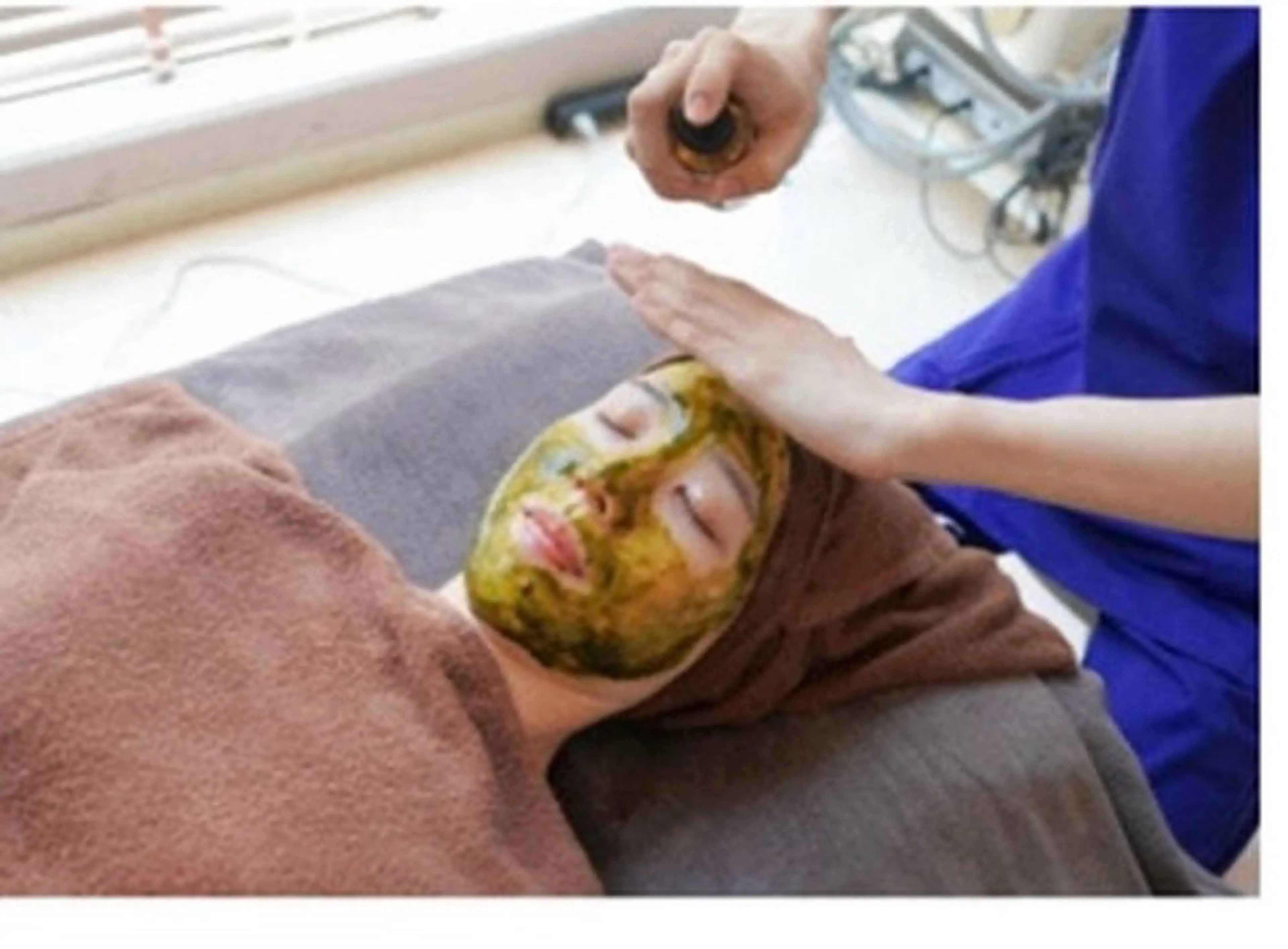 新世代ハーブピーリングフェイシャル（ボディは＋2,000円）の写真