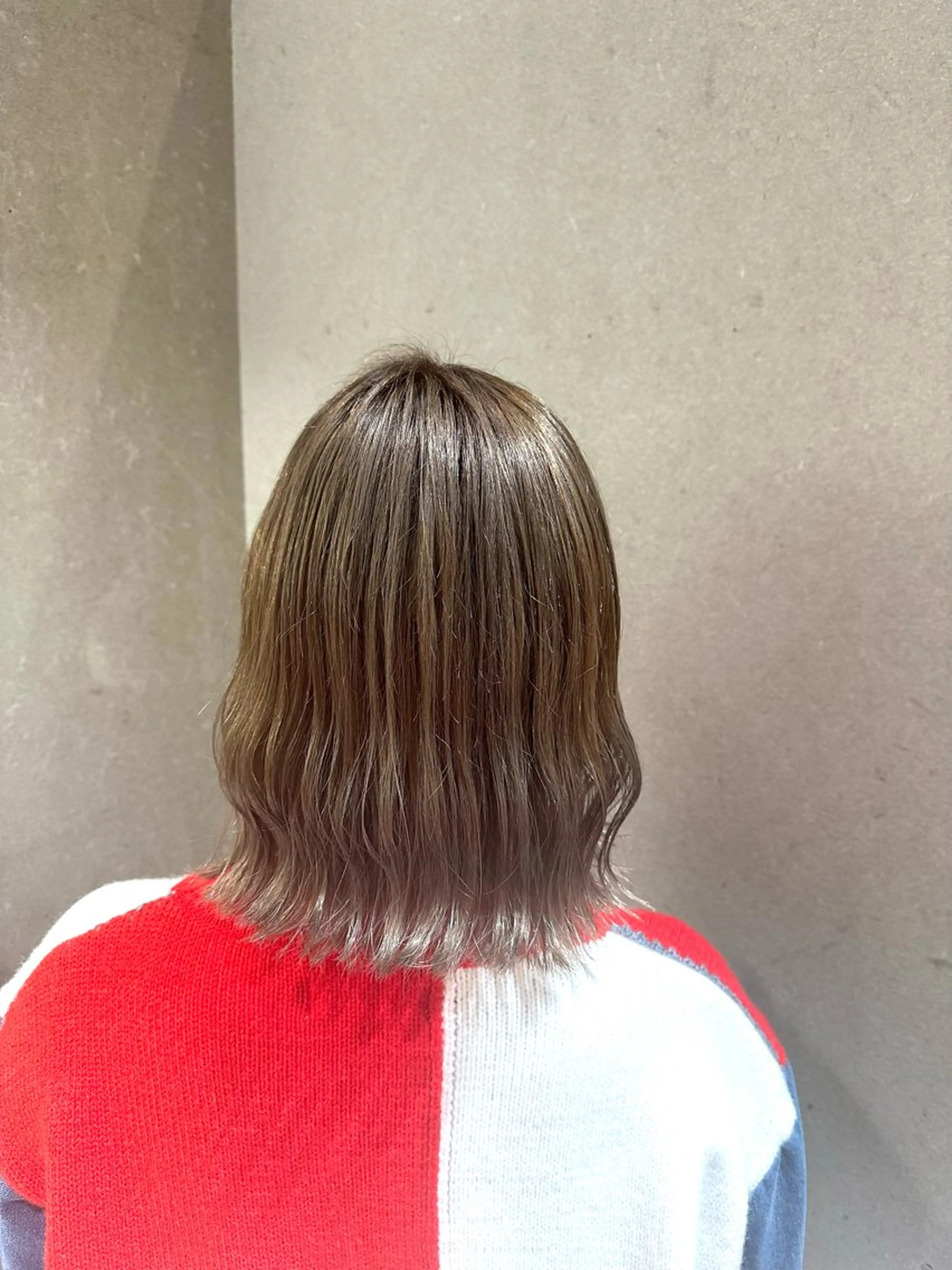 ショート カラー グレージュ オリーブグレージュ オリーブグレー 暖色/ヘアアレンジ 🎀♡irohaのヘアスタイル