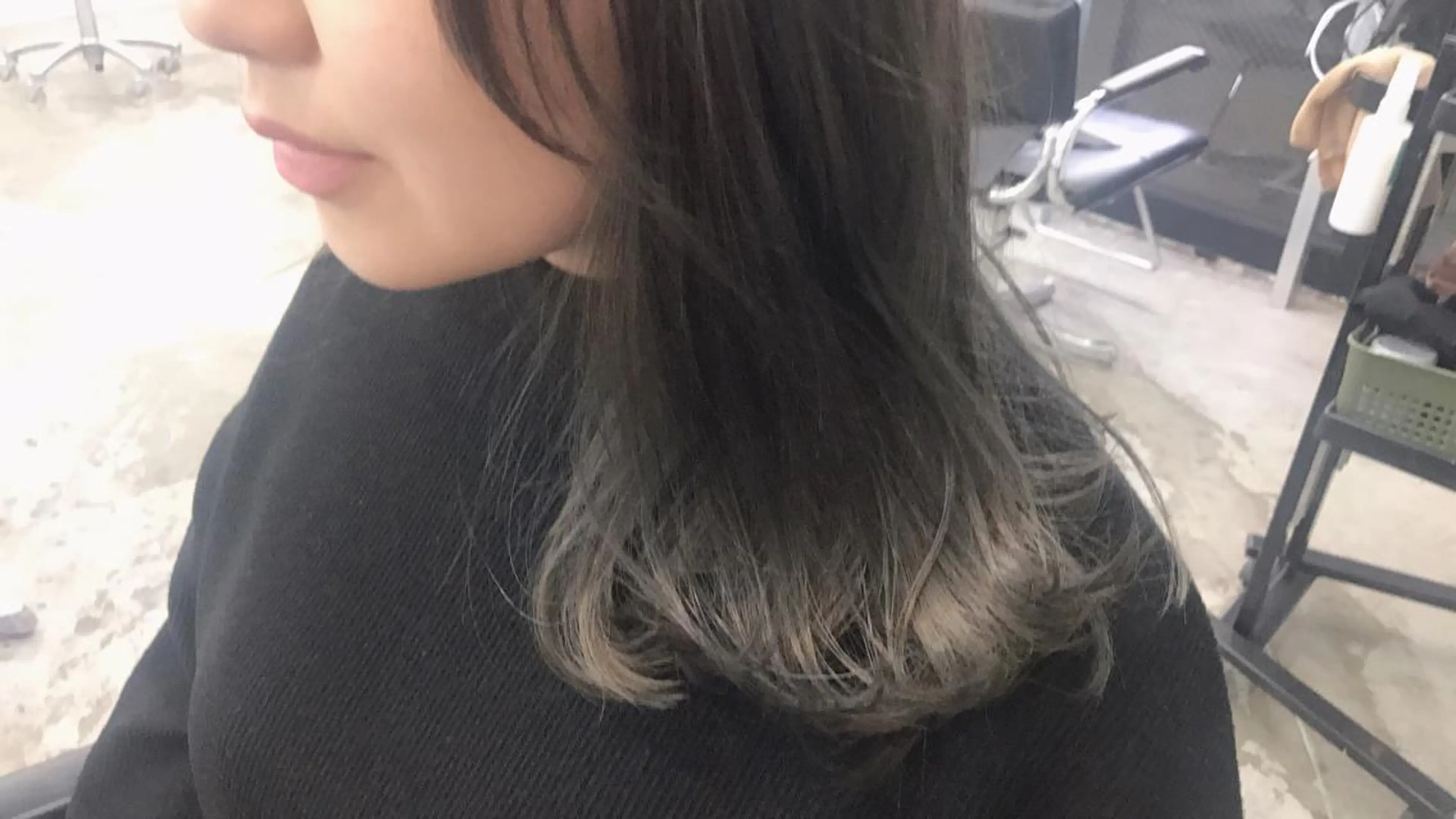 ミディアム カラー グラデーションカラー 透明感カラー× レイヤーカット✨高梨のヘアスタイル