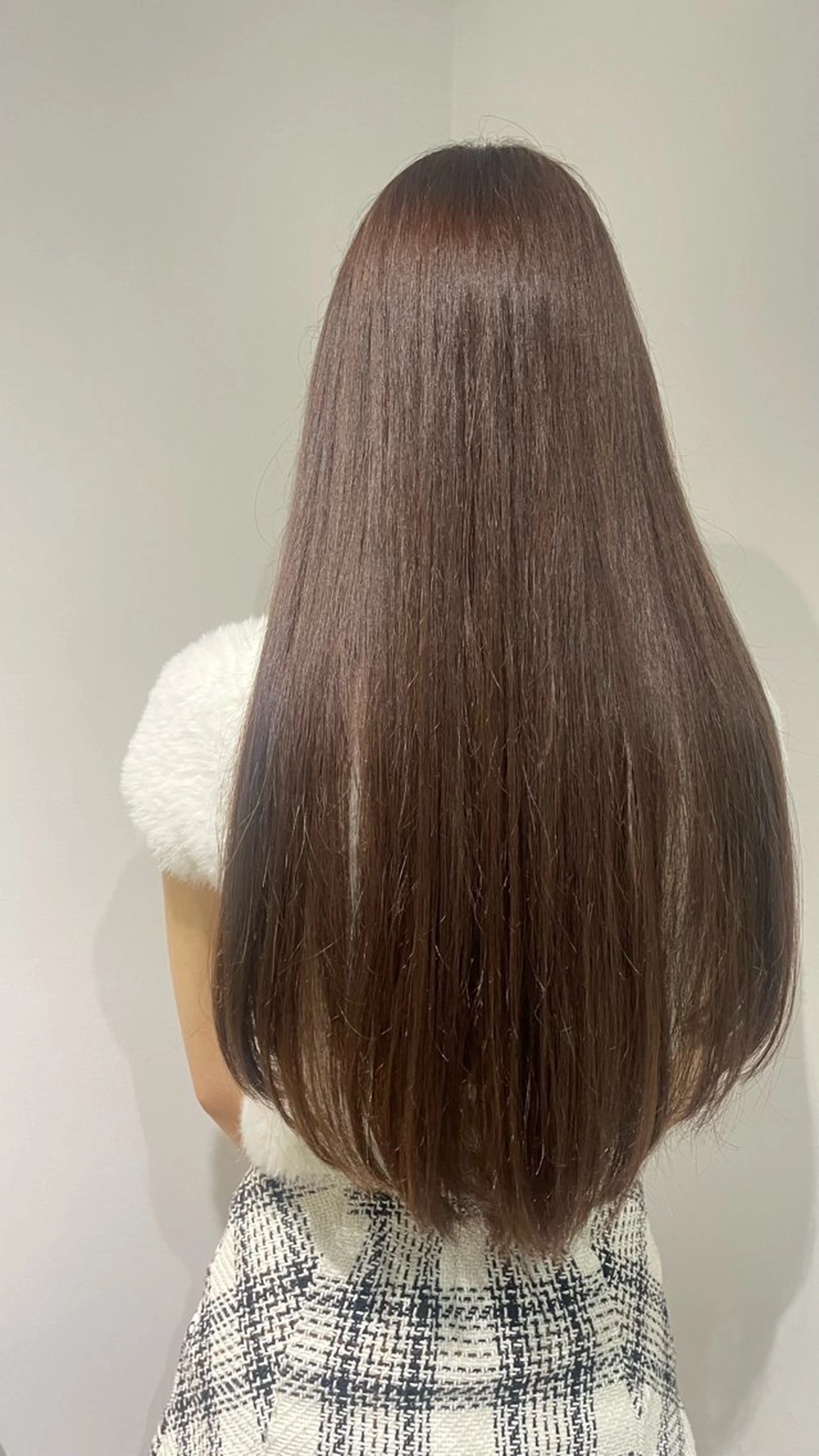 ロング ヘアカラー 🖤Keina🖤 大人上品カラー.*˚のヘアスタイル