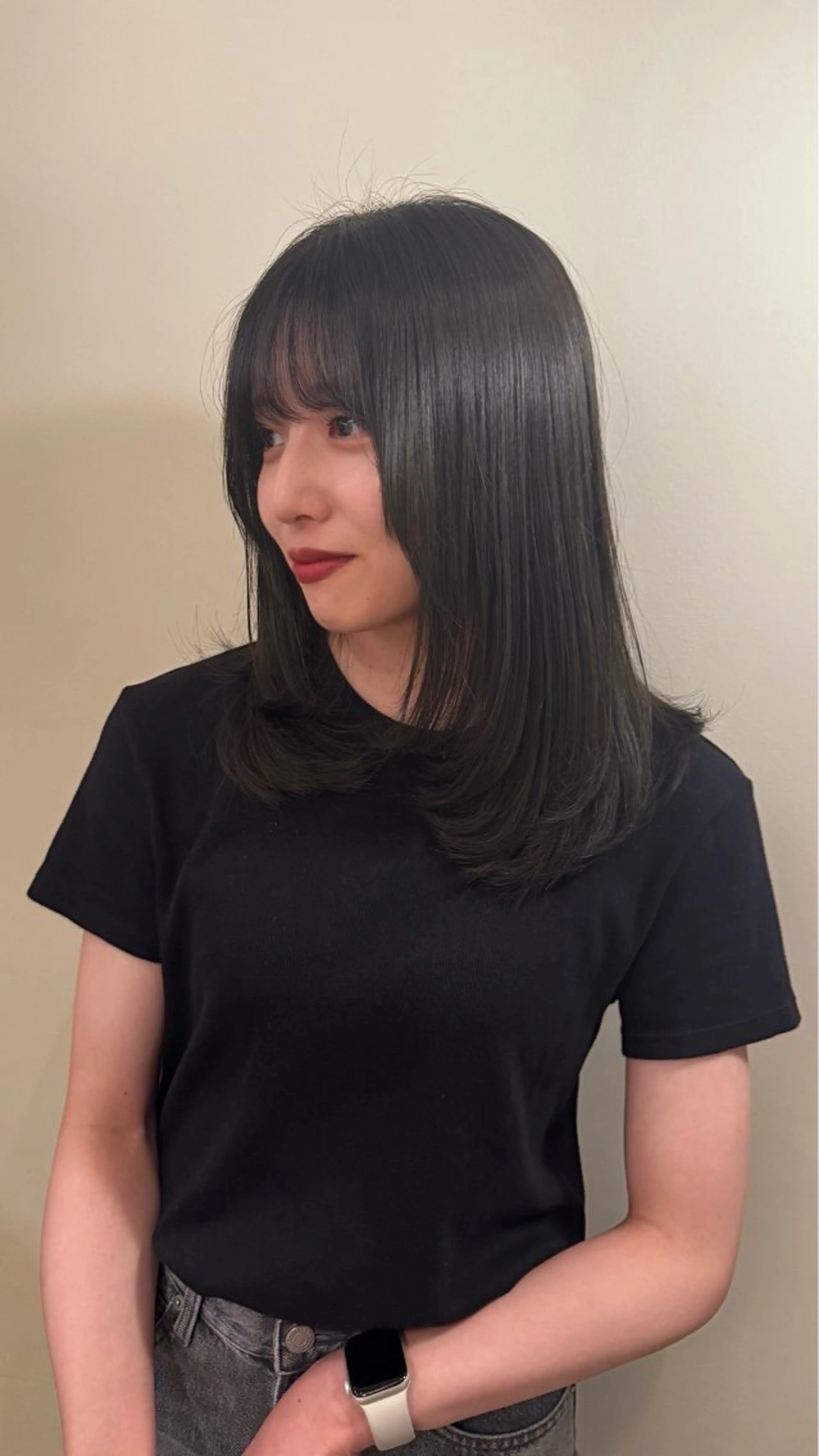 カラー ヘアカラー トリートメント ピエドプール NINAのヘアスタイル