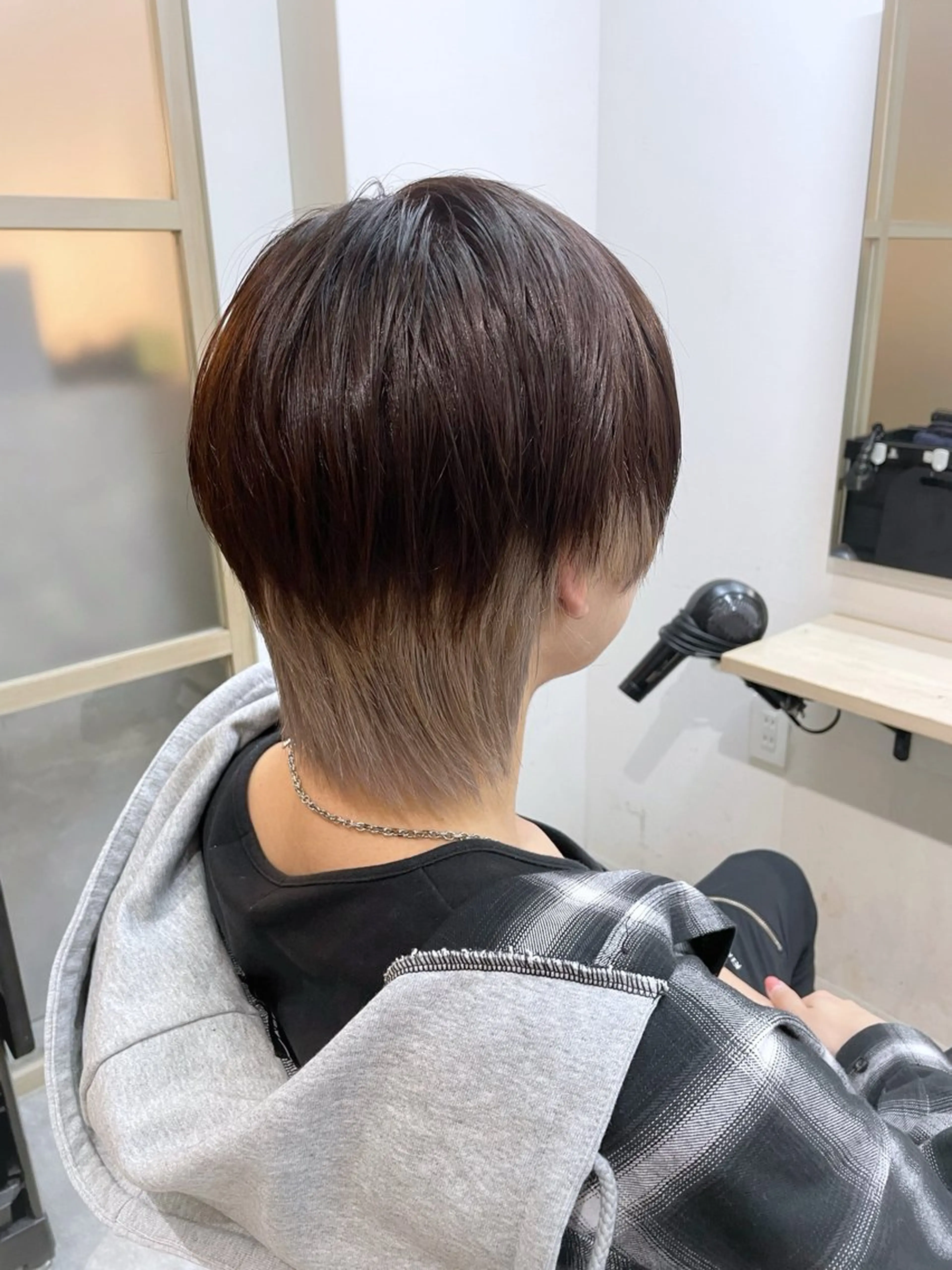 ミディアム カラー メンズ カット ヘアカラー トリートメント EMANON新宿南口所属・🦄中性ウルフ ☁️Shiori🦄のヘアスタイル