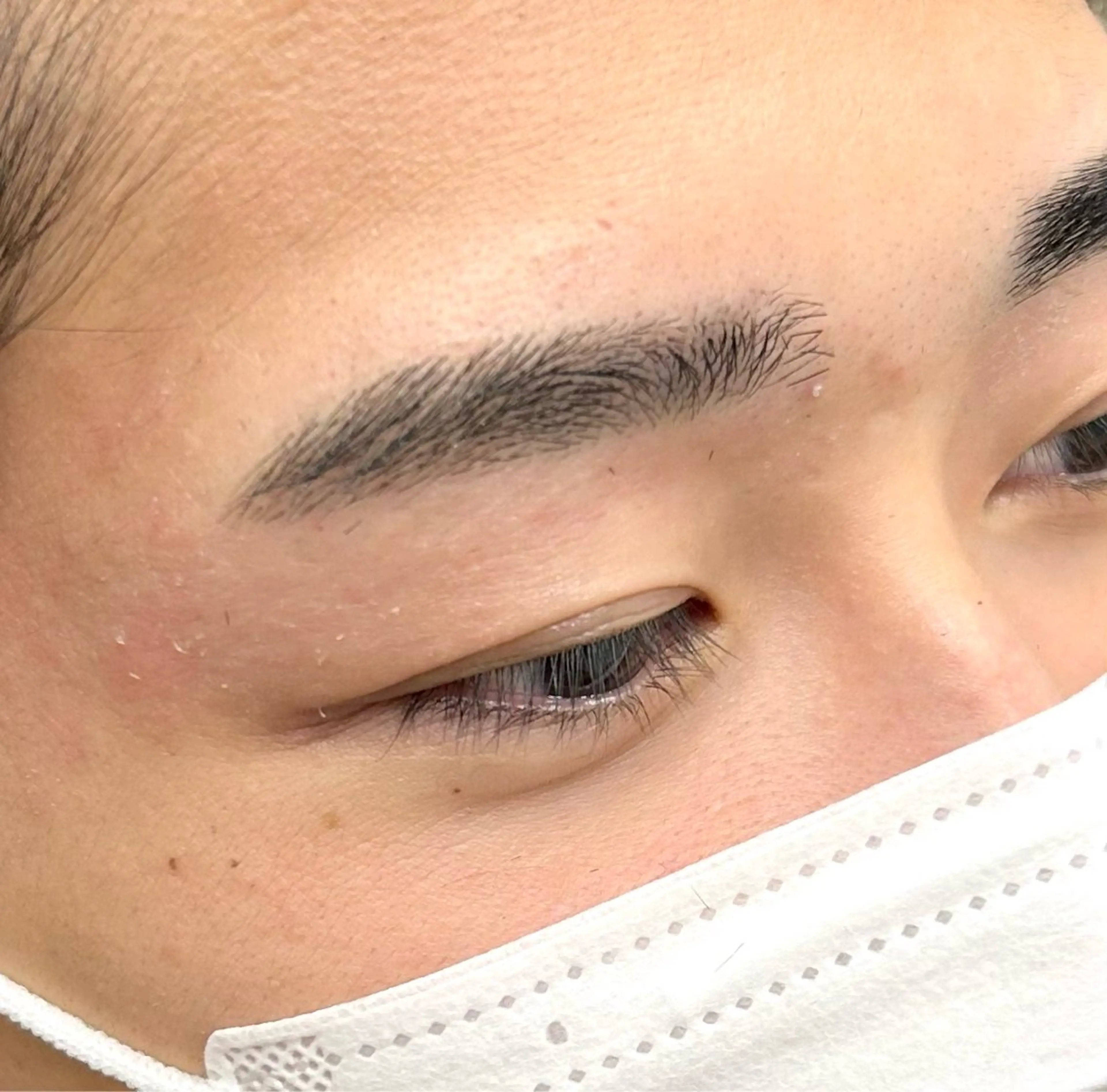 メンズ アイブロウ メンズアイブロウ 眉毛ワックス脱毛 ワックス脱毛 ちょめ/八王子 ZEST emuのヘアスタイル
