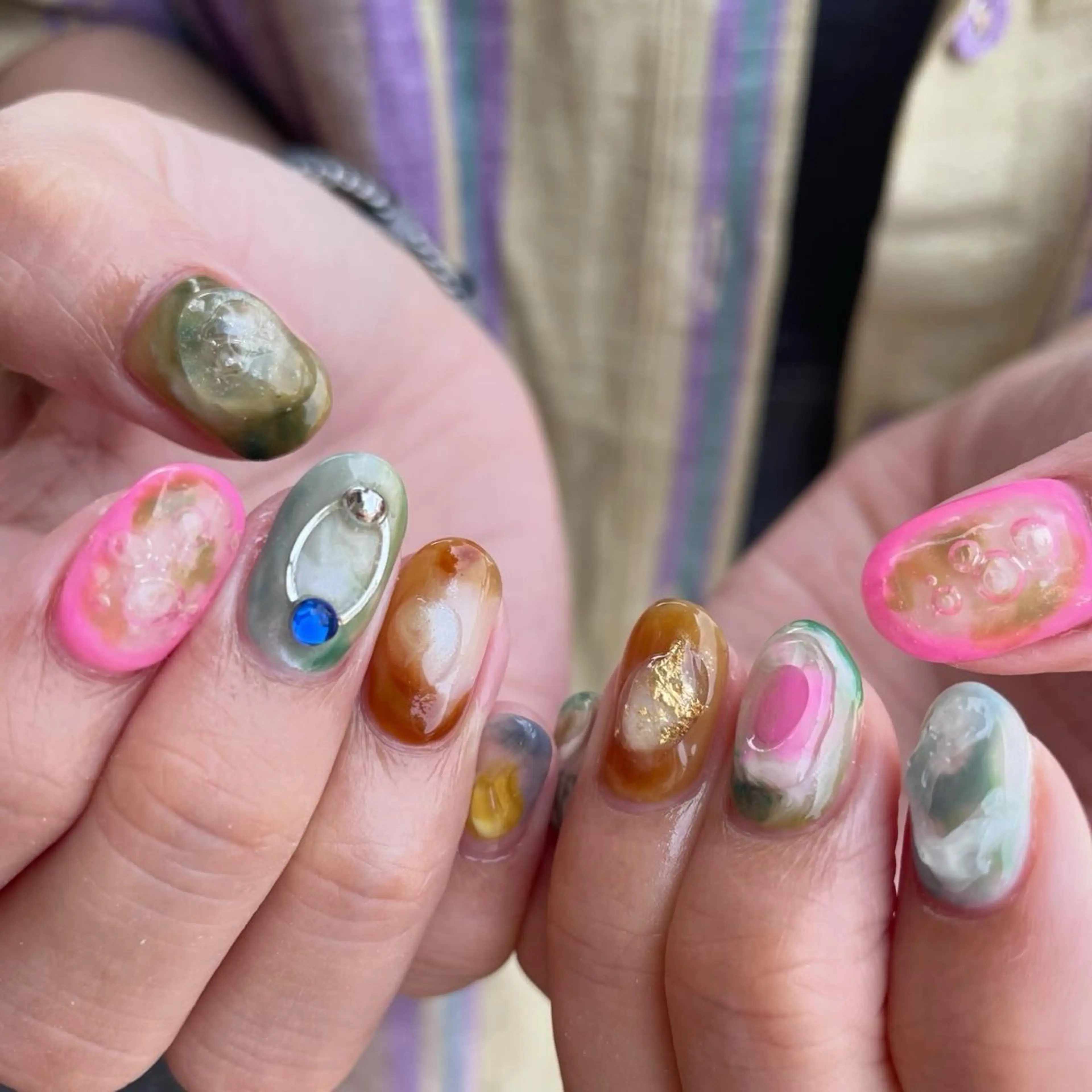 ネイル べっ甲ネイル ニュアンスネイル 夏ネイル ハンドネイル acs.n所属・ネイル,耳つぼ 風間すみれのその他イメージ