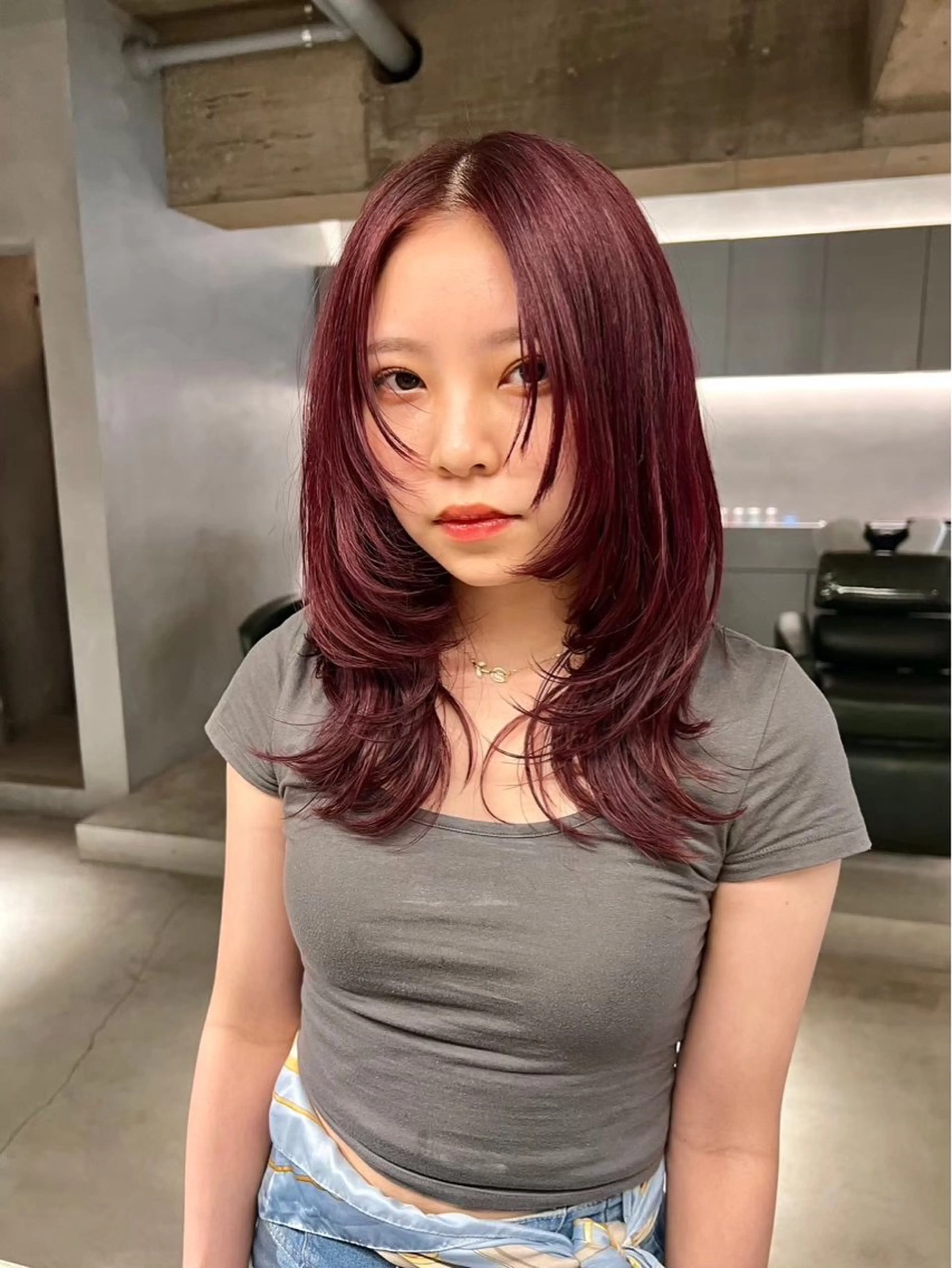 セミロング 大石 明葉のヘアスタイル