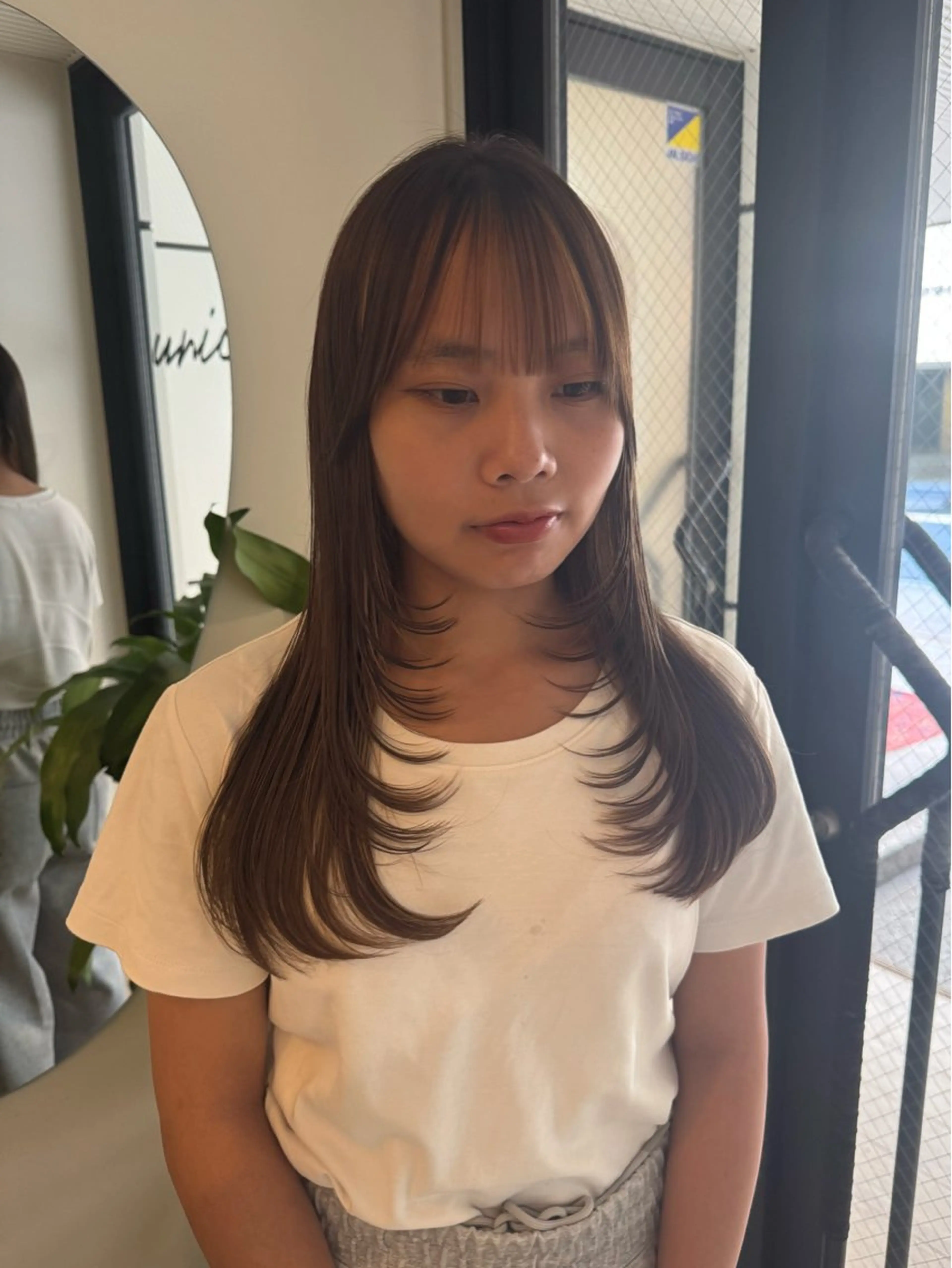 ロング カット 内沼 恵留菜のヘアスタイル