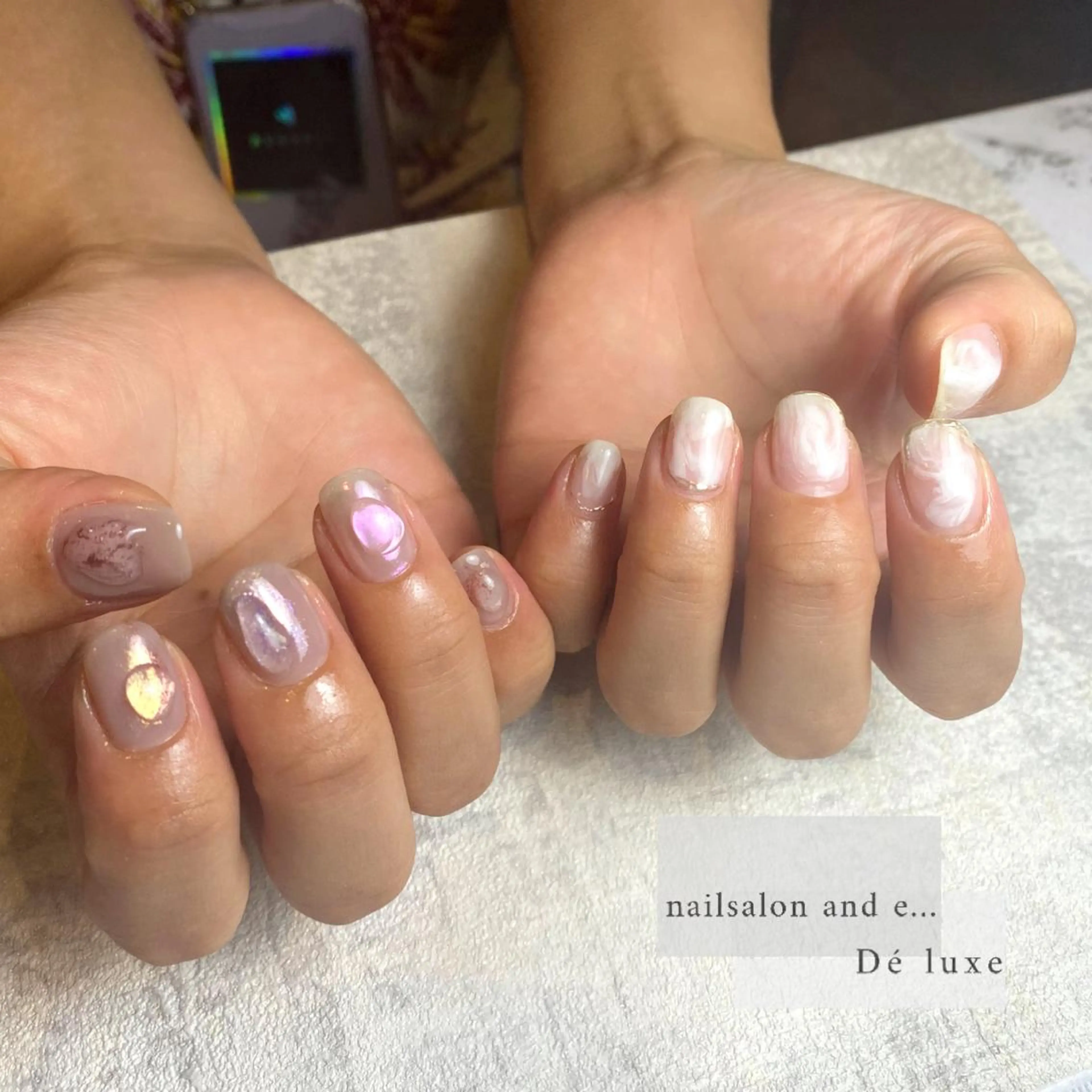 ネイル オーロラネイル グラデーション キラキラネイル ラメ(グリッター) ミラーネイル nailsalon mur.のネイルデザイン