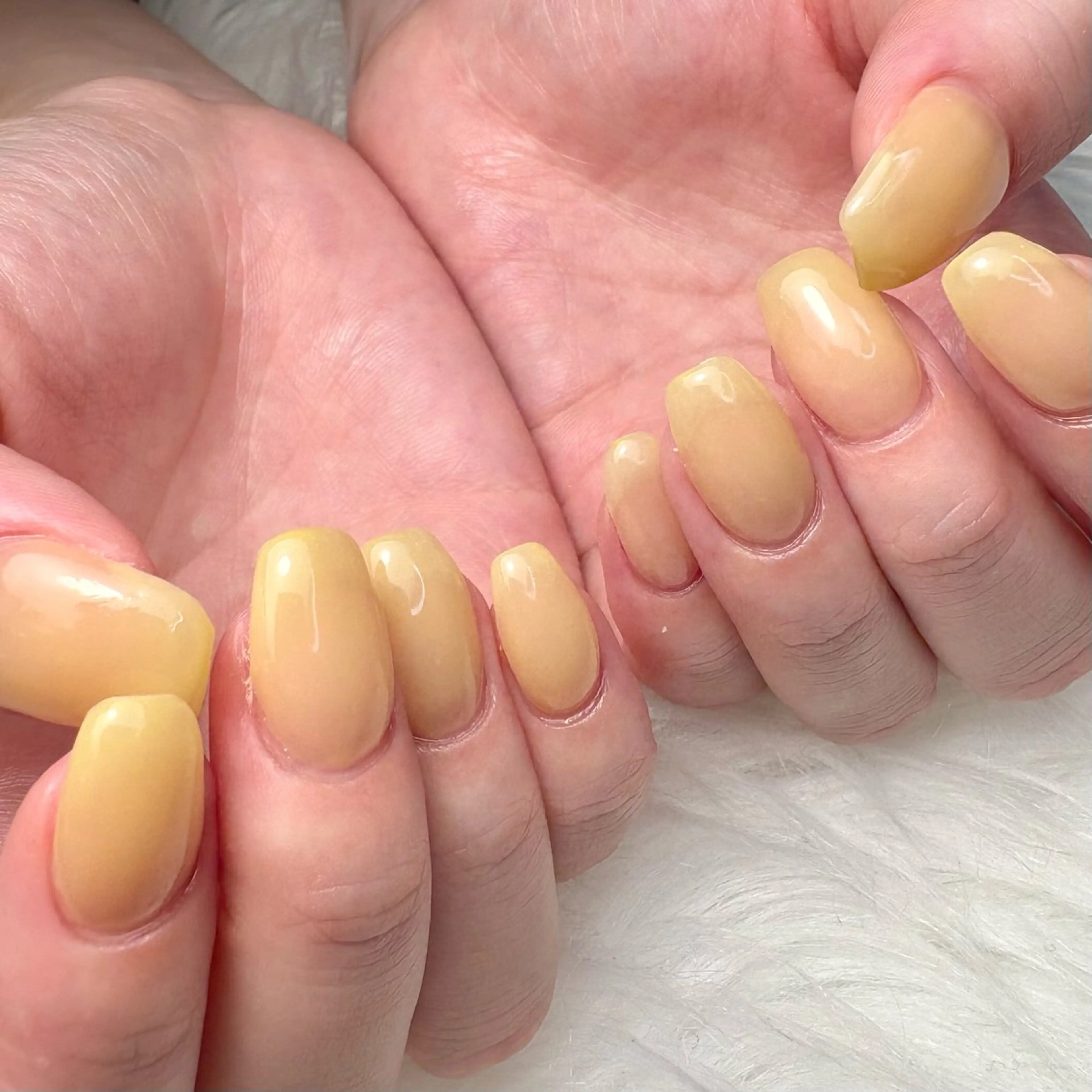 ネイル ハンドネイル VIVA NAIL所属・自爪を傷つけない フィルイン3500円のネイルデザイン