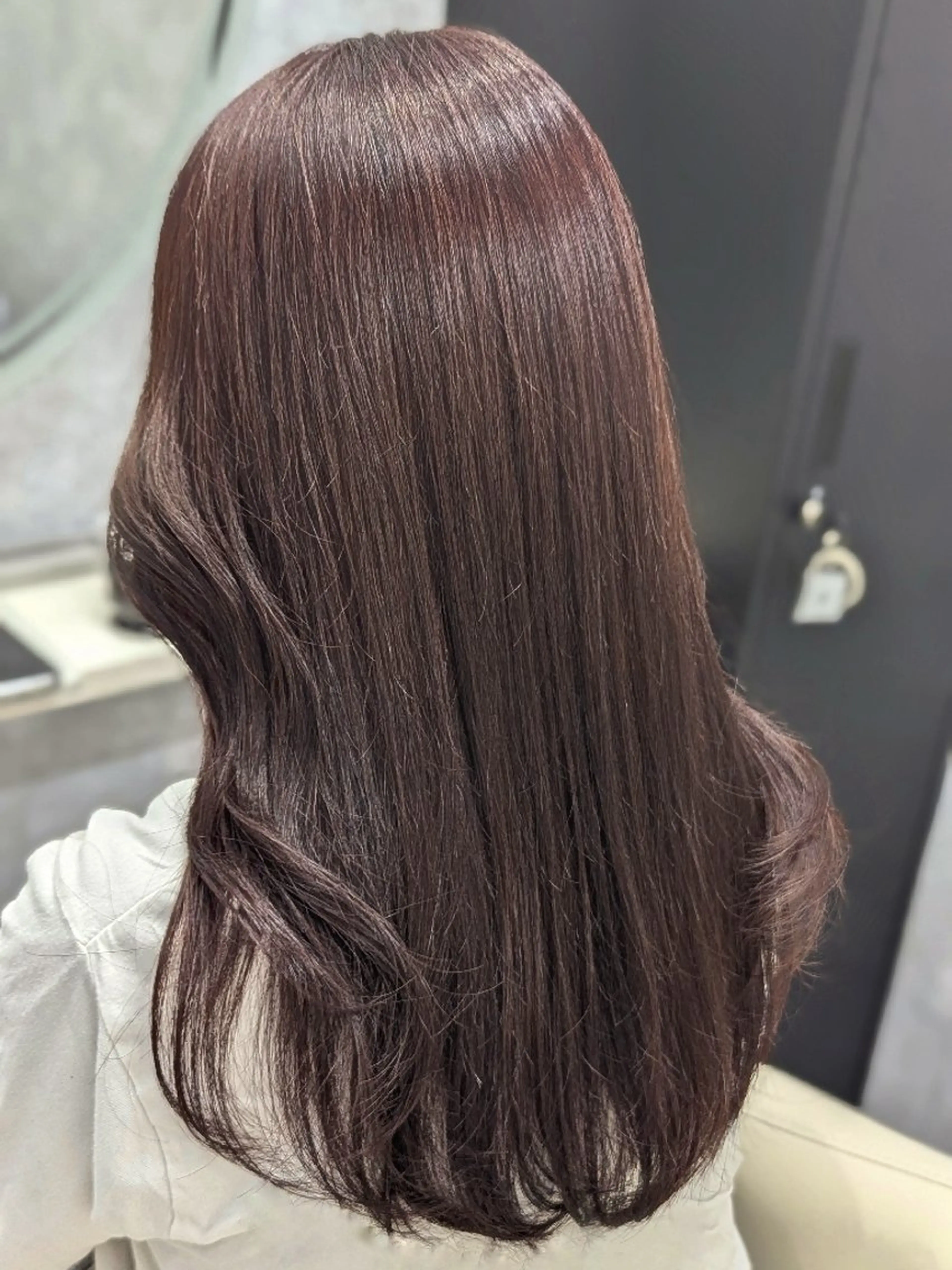 セミロング カラー ブリーチ ダブルカラー ブリーチなしカラー トリートメント カット ヘアカラー トリートメント 🩶MIYU🩶 うるつやカラー୨୧のヘアスタイル