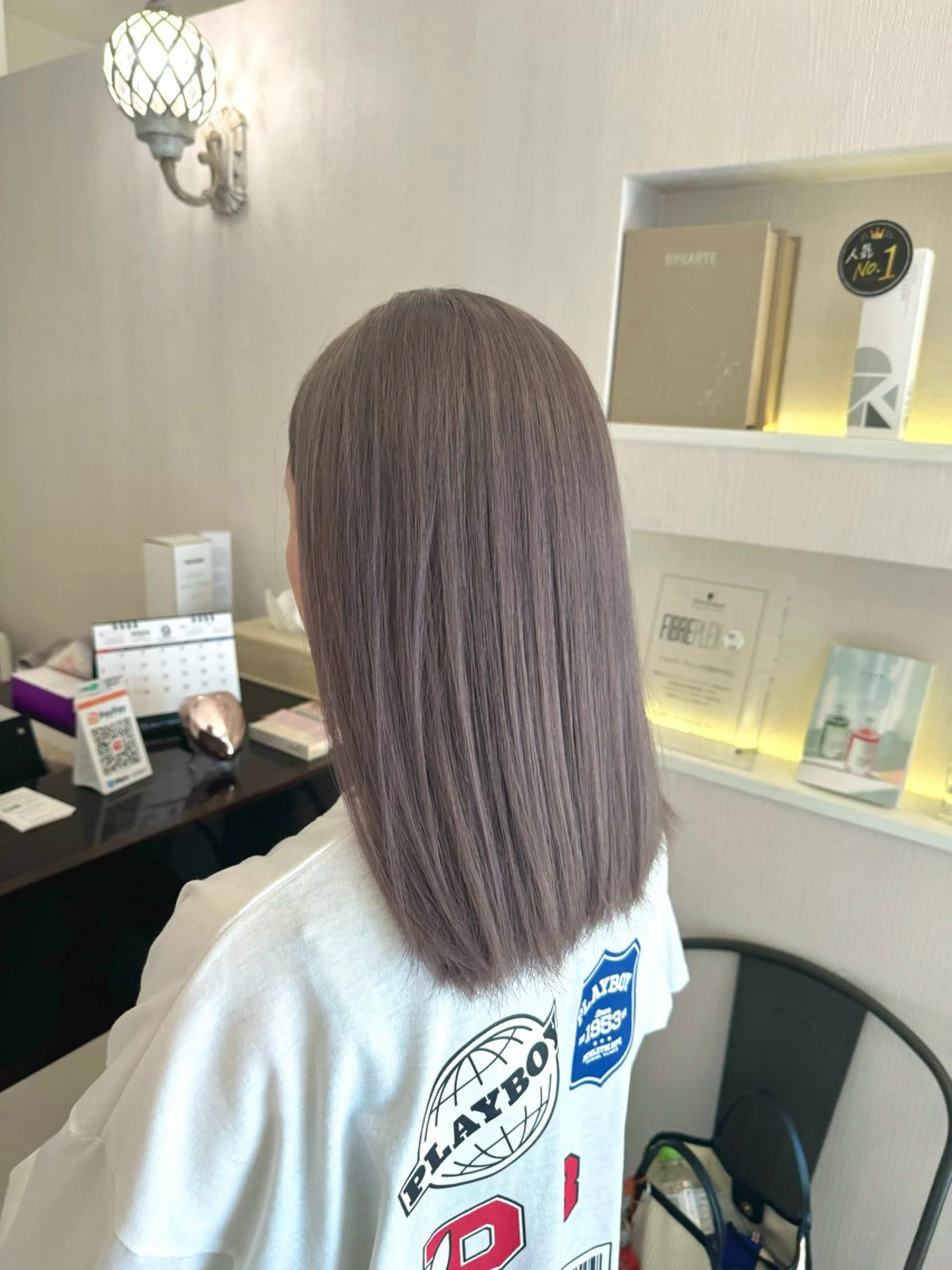 ロング ヘアカラー 小森 翔太のヘアスタイル