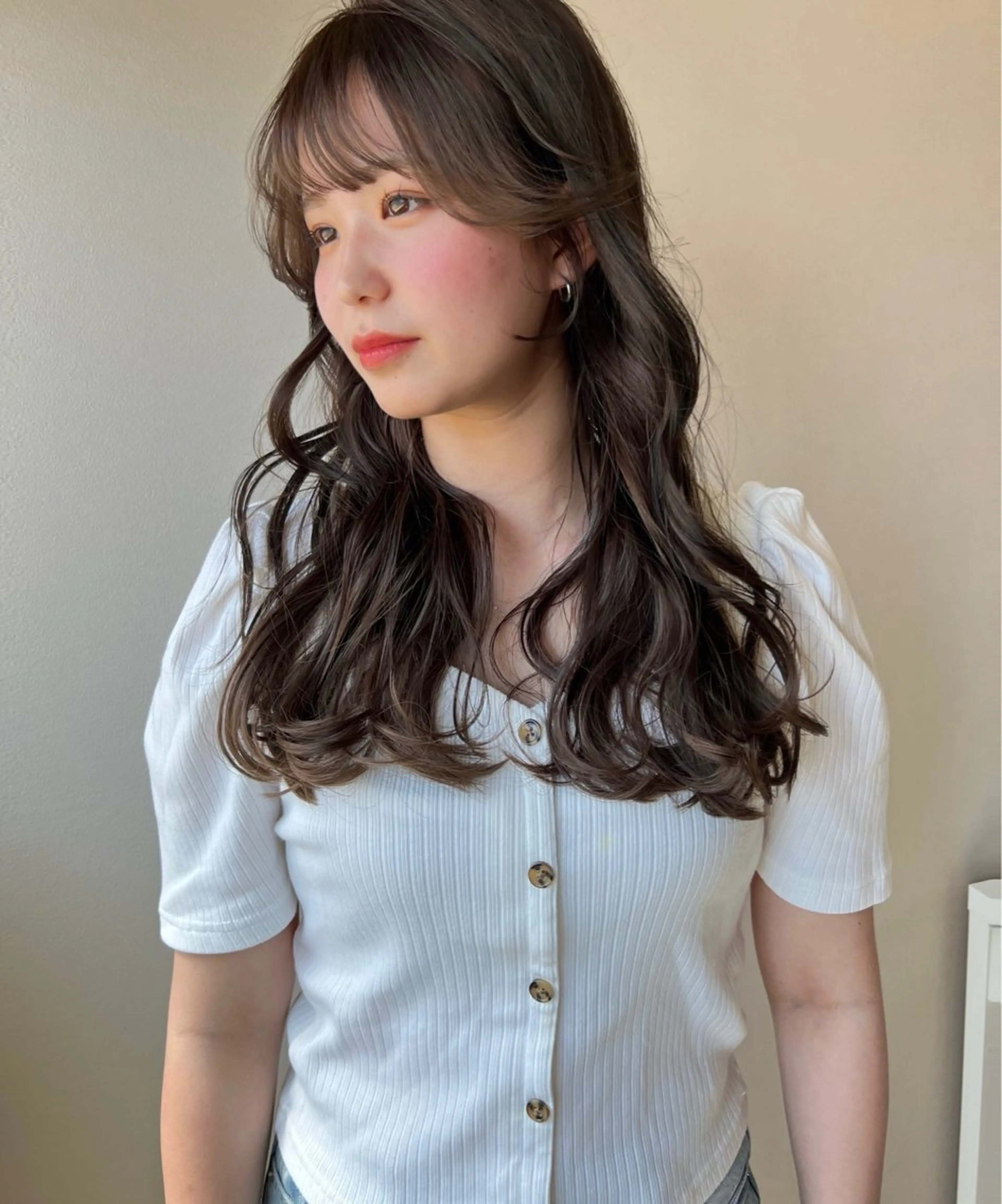 ロング ボブ 髪質改善 韓国風ヘア レイヤーカット 縮毛矯正 suii..hair designブリーチのヘアスタイル