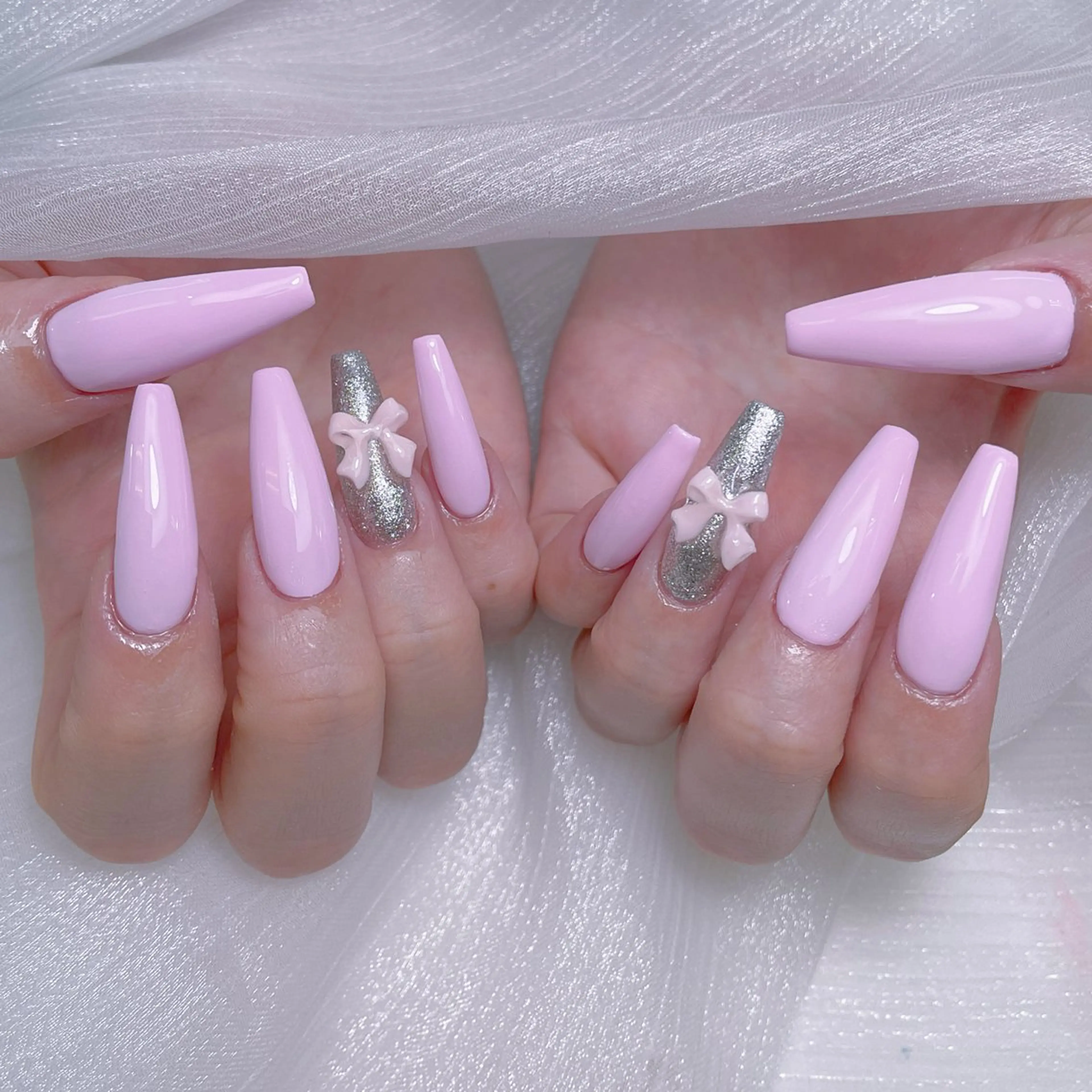ネイル チークネイル クリアネイル ガーリー キラキラネイル 韓国ネイル ハンドネイル NailPrincess所属・princess スカルプ専門店のネイルデザイン