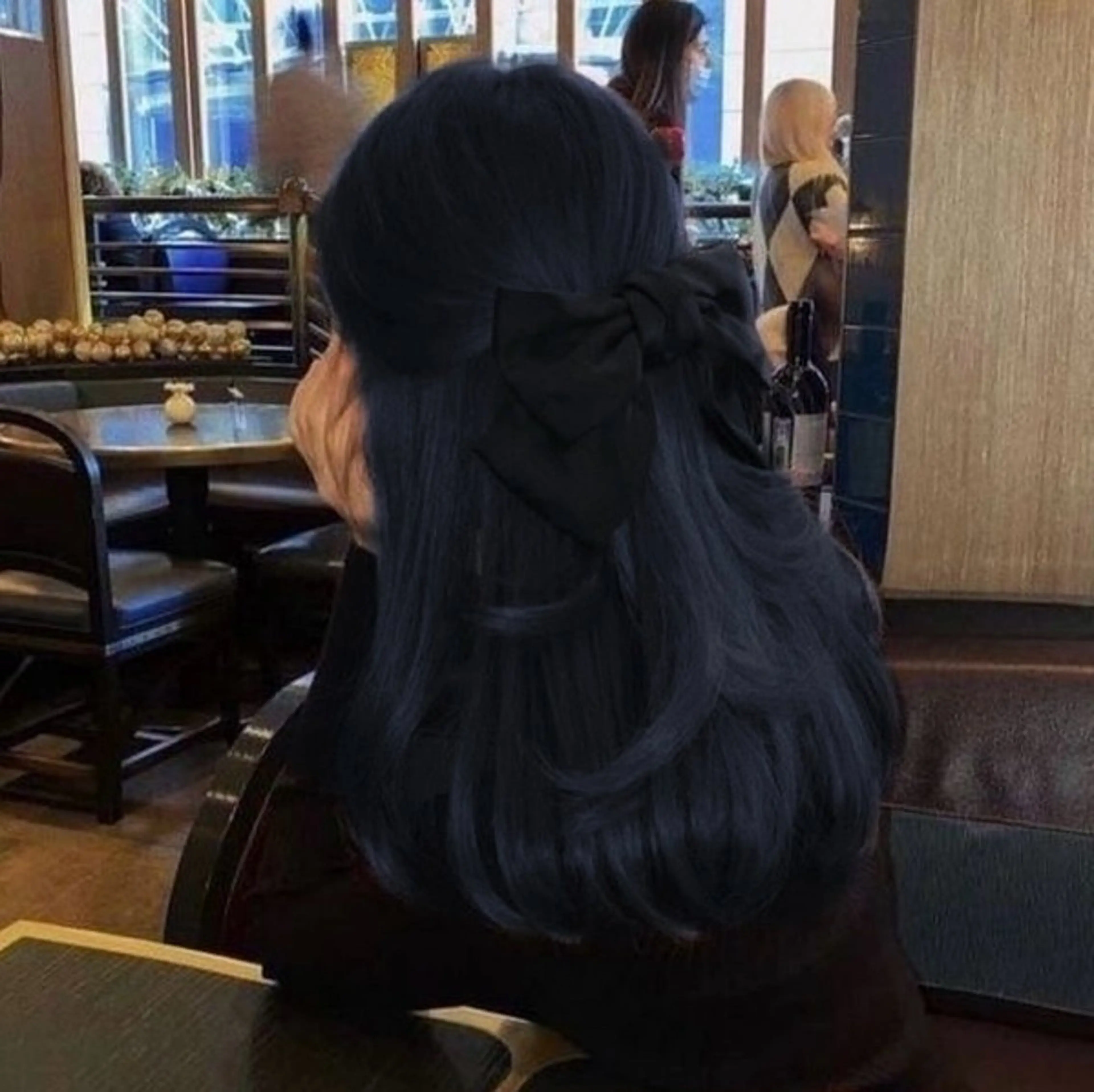ロング カラー ヘアカラー トリートメント 韓国風暗髪🐈‍⬛ 🩶KOUMIのヘアスタイル
