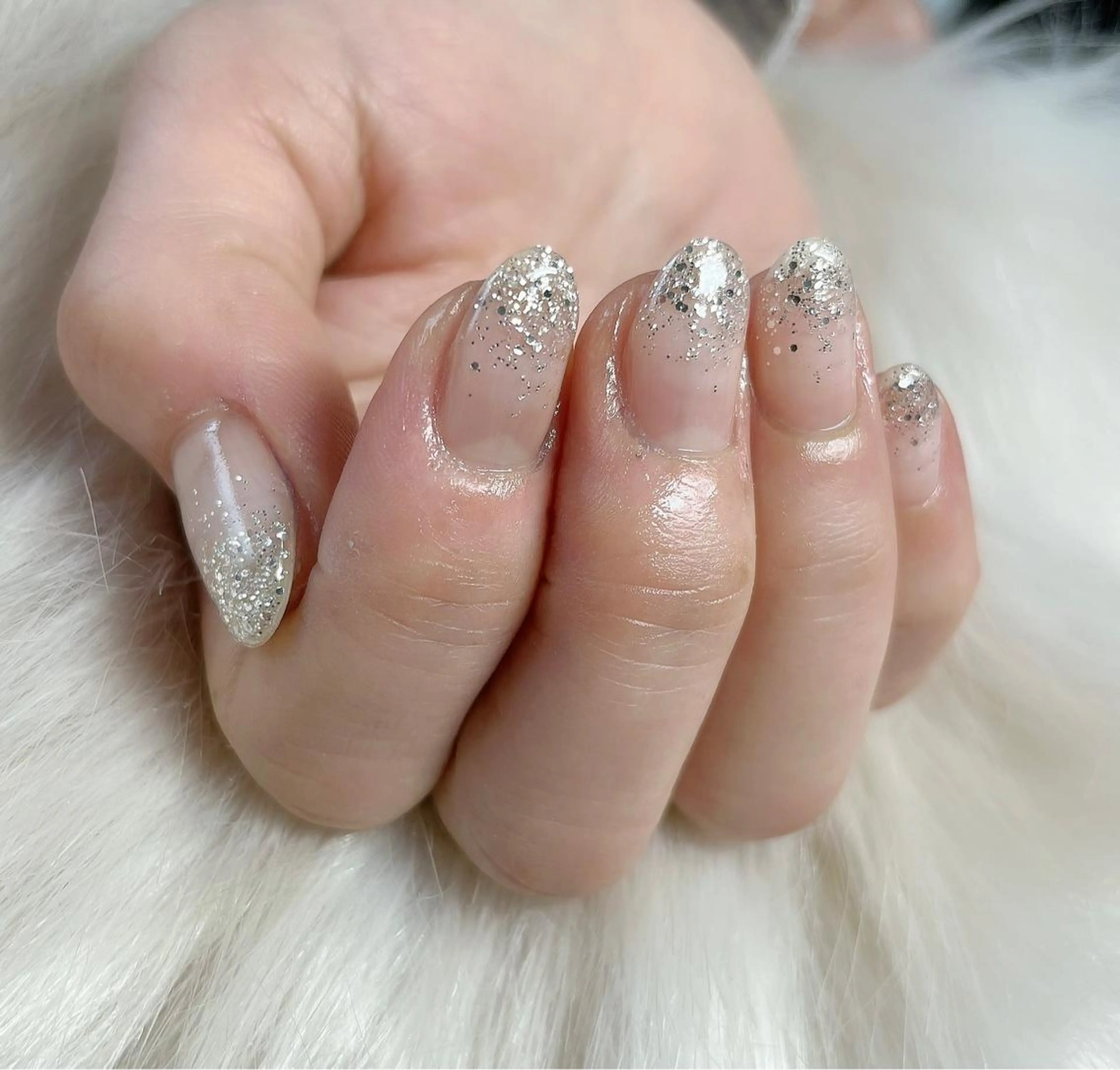 ネイル グラデーション ラメ(グリッター) ラメグラデーション シンプルネイル Nail Salon Momoのネイルデザイン
