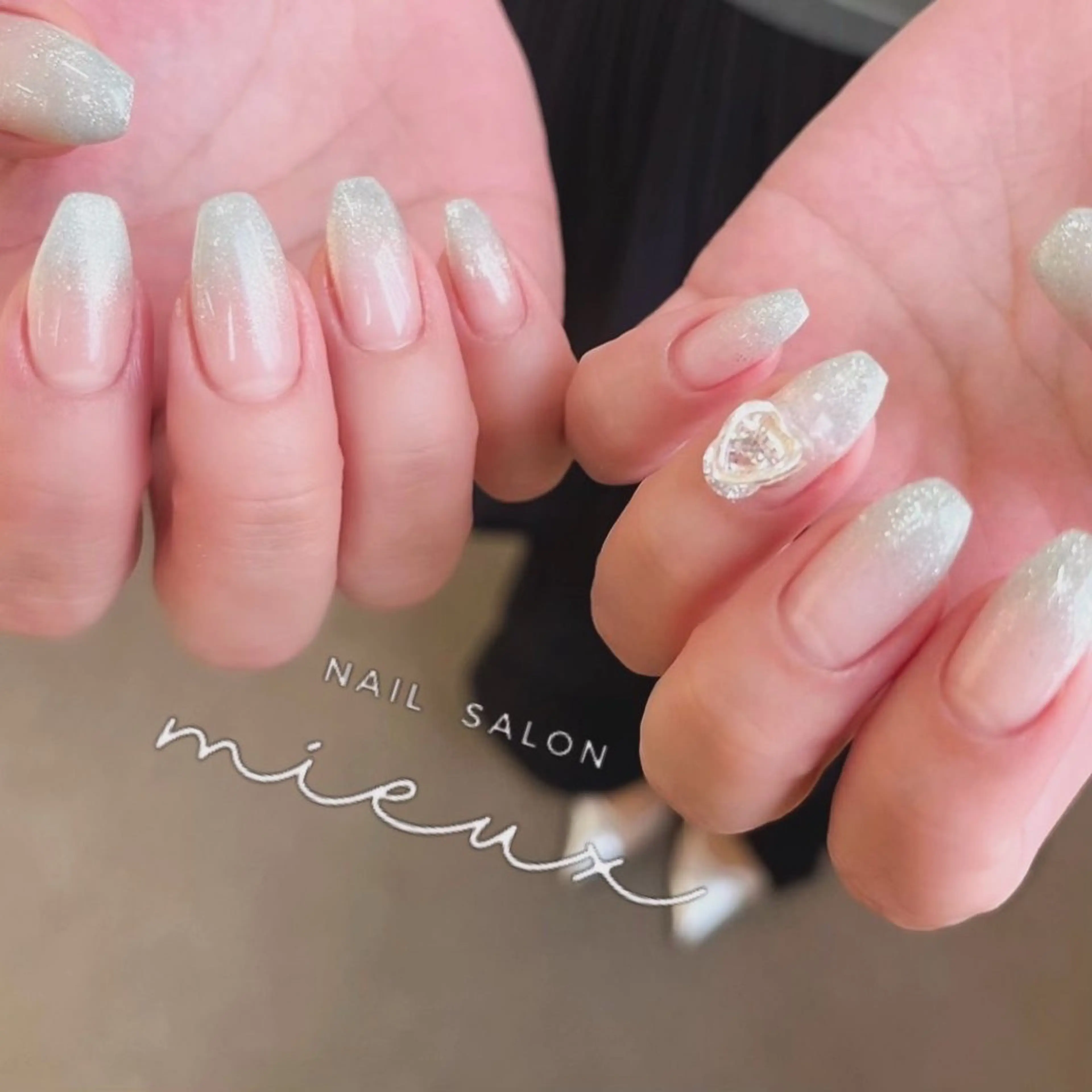ネイル ハンドネイル mieux ariiiのネイルデザイン