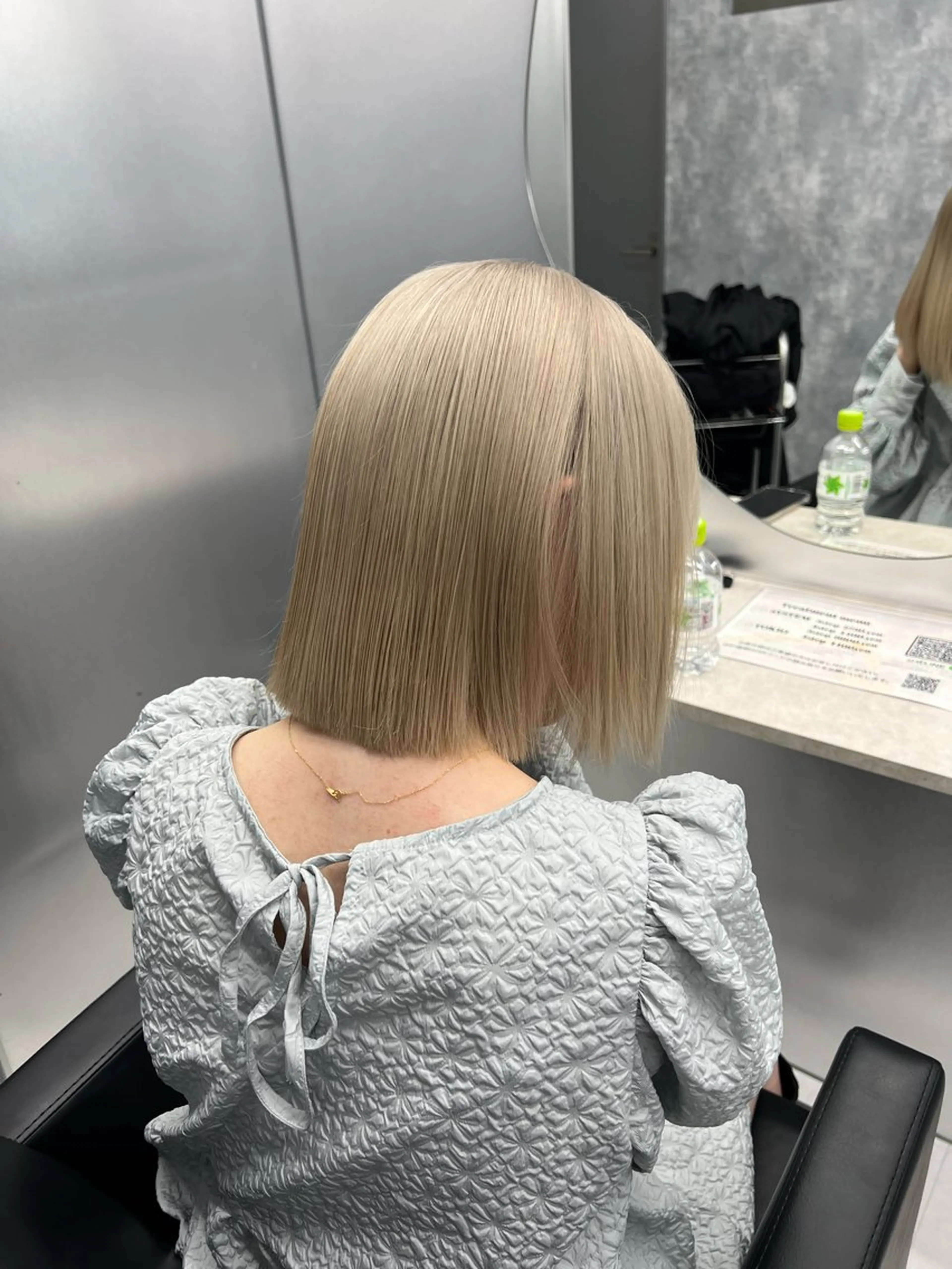 ミディアム カラー 👑高評価多数エク ステ×ハイトーン唯澄のヘアスタイル