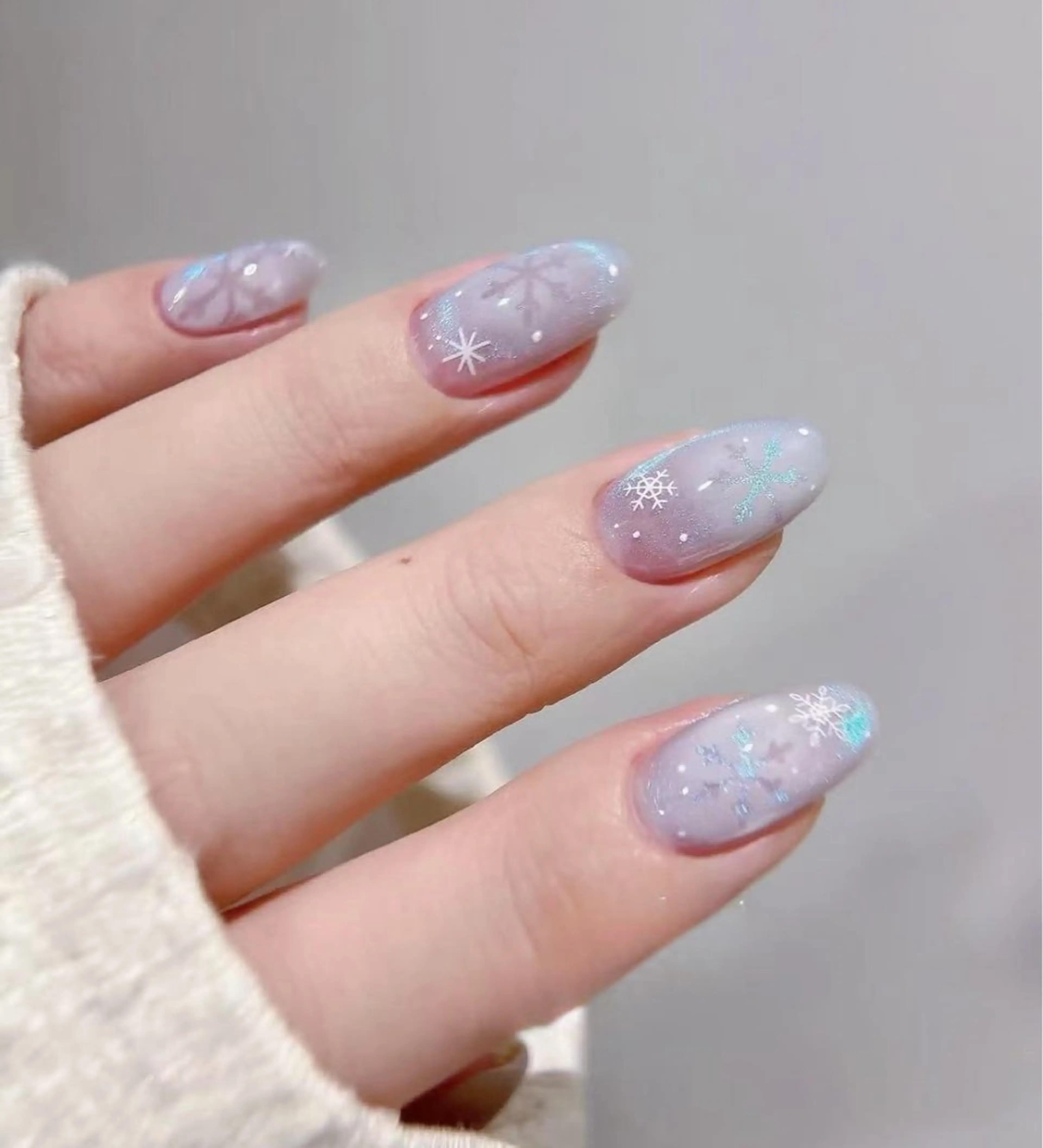 ネイル チークネイル キラキラネイル 韓国ネイル マグネットネイル ニュアンスネイル ハンドネイル H&B せつかのネイルデザイン