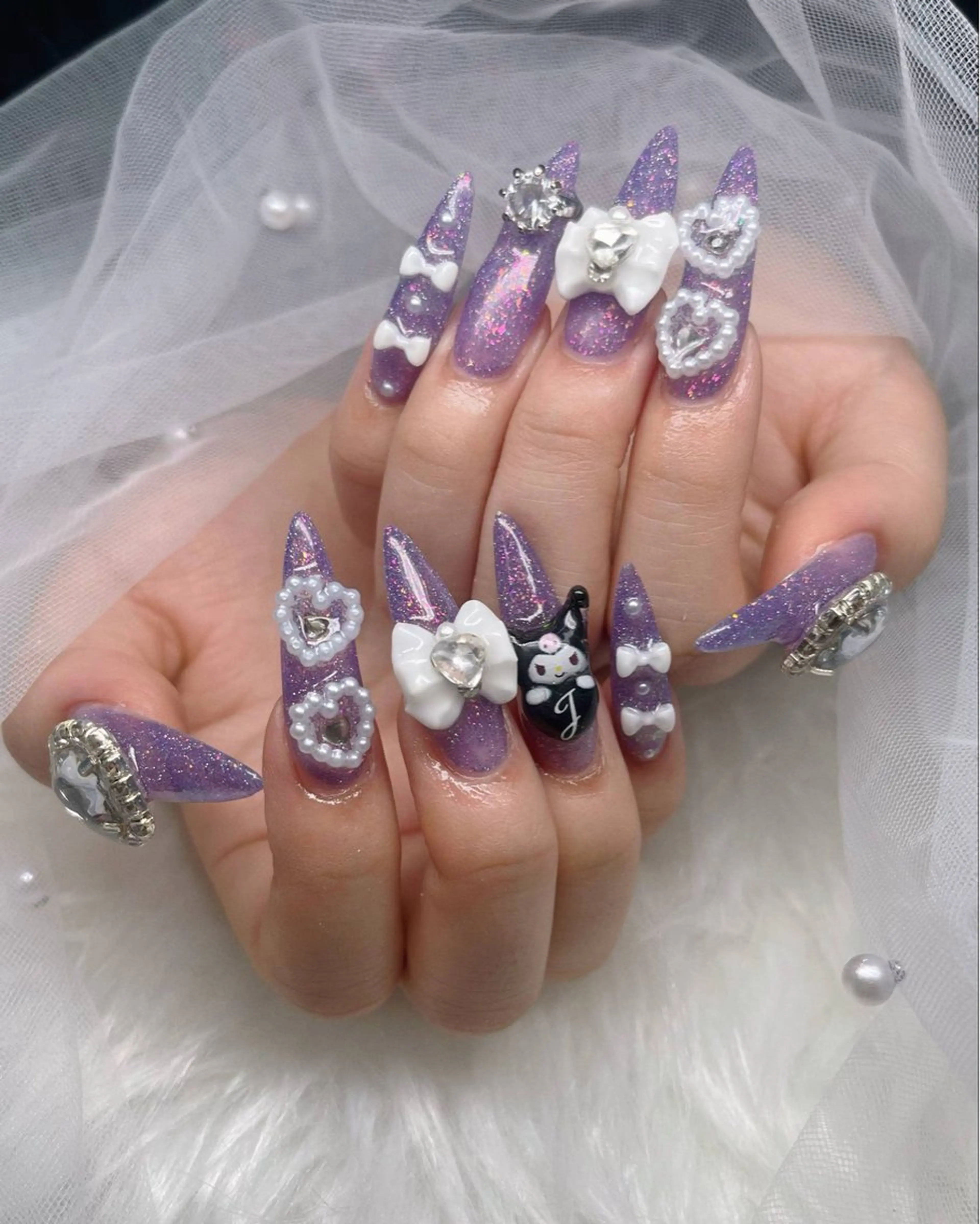 ネイル オーロラネイル フレンチネイル ジェルネイル ハロウィン キラキラネイル ハンドネイル H.baby Nail Salonのネイルデザイン