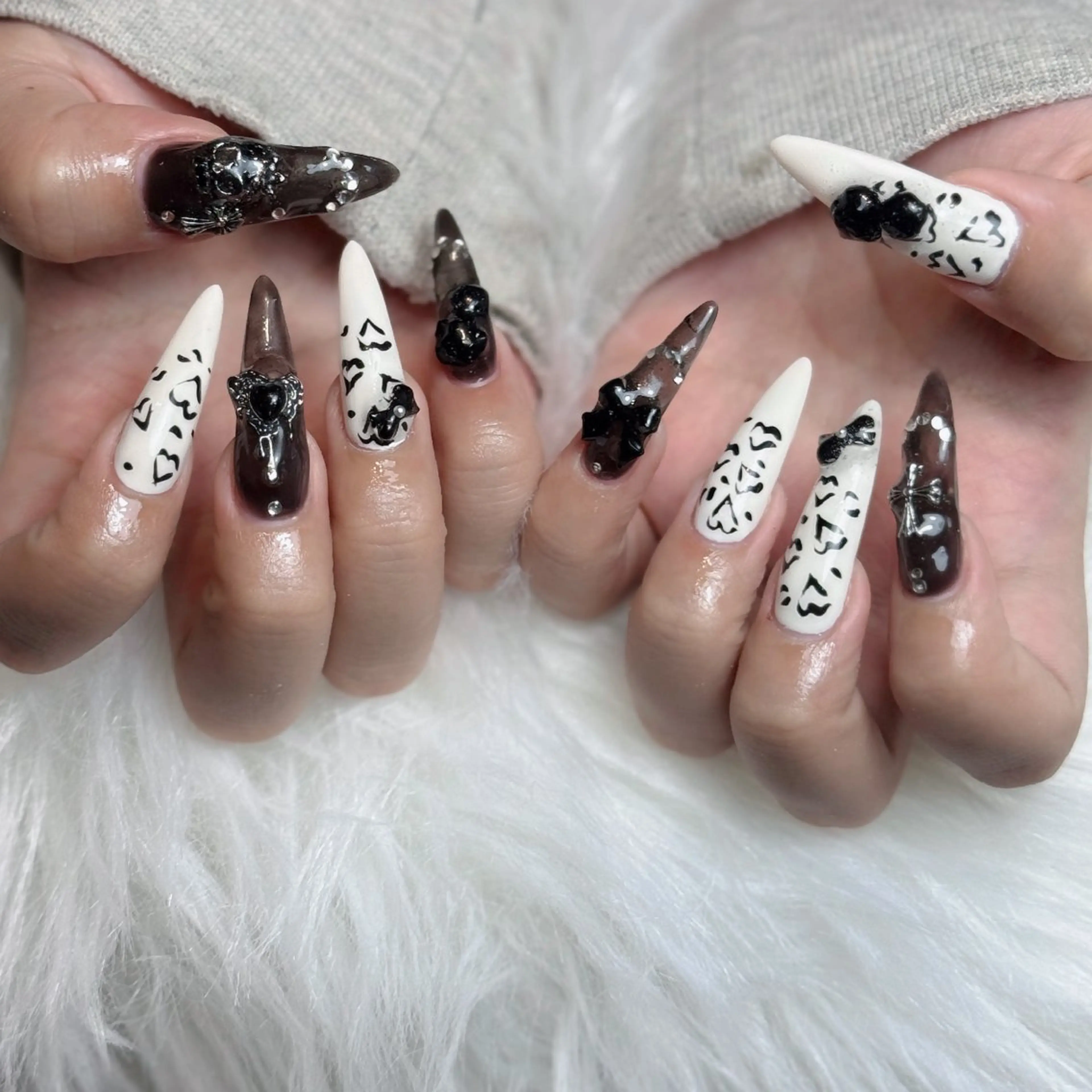 ネイル フットネイル フレンチネイル グラデーション 韓国ネイル ロングネイル ハンドネイル Hani Nail Salonのネイルデザイン