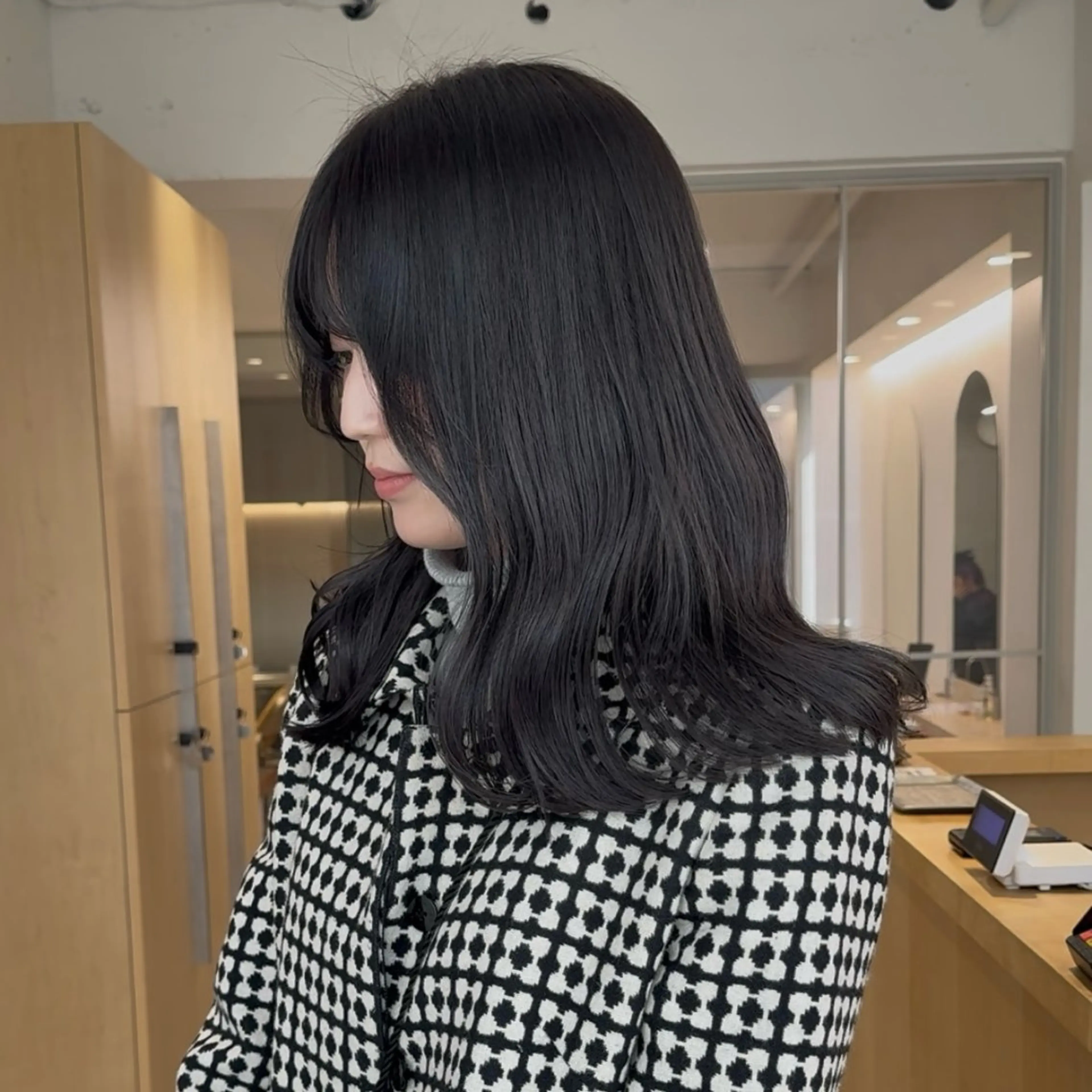 ミディアム カラー カット ヘアカラー トリートメント noa/ 渋谷のヘアスタイル