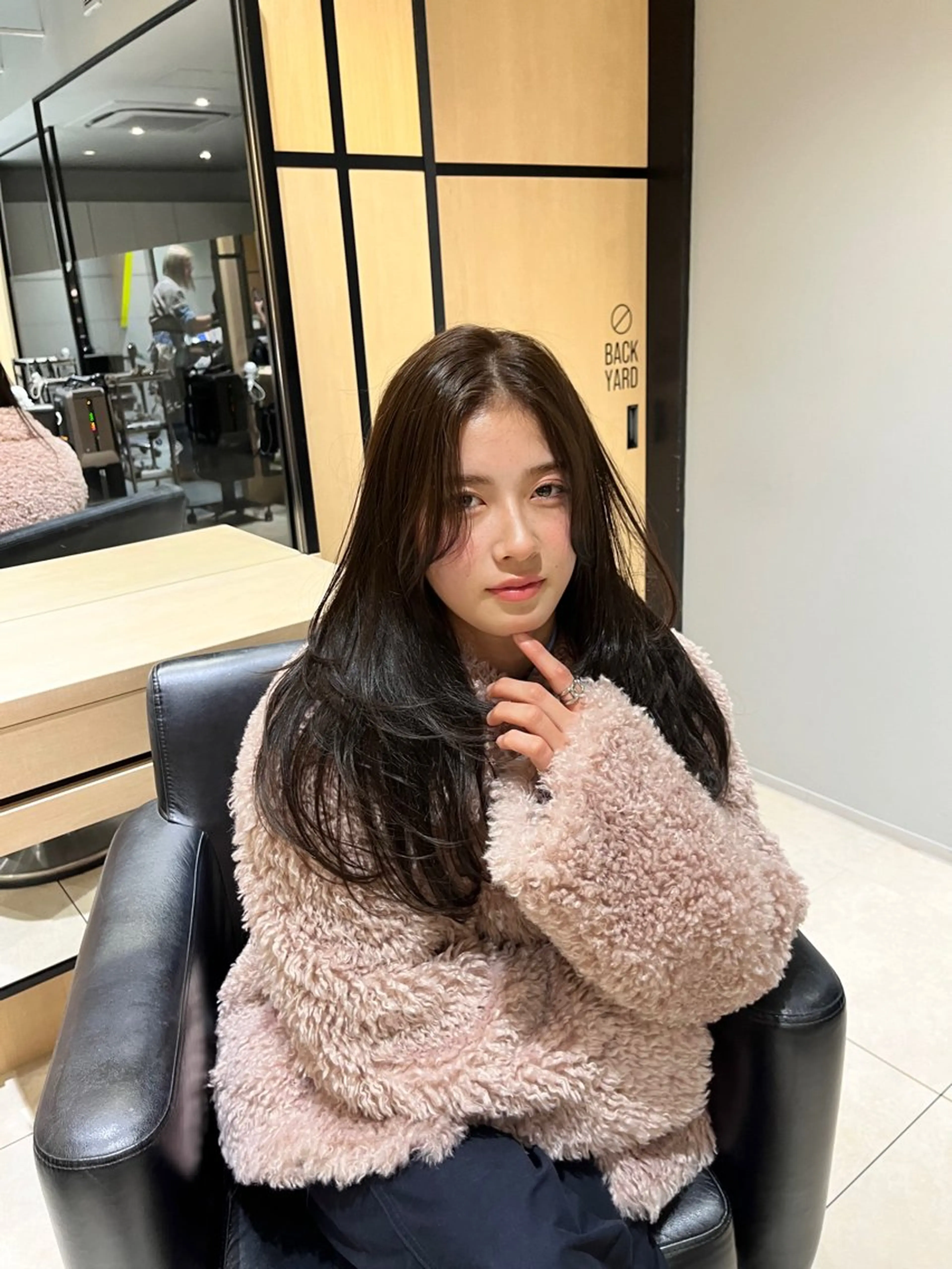 ロング カラー レイヤーカット 森田 葵葉のヘアスタイル