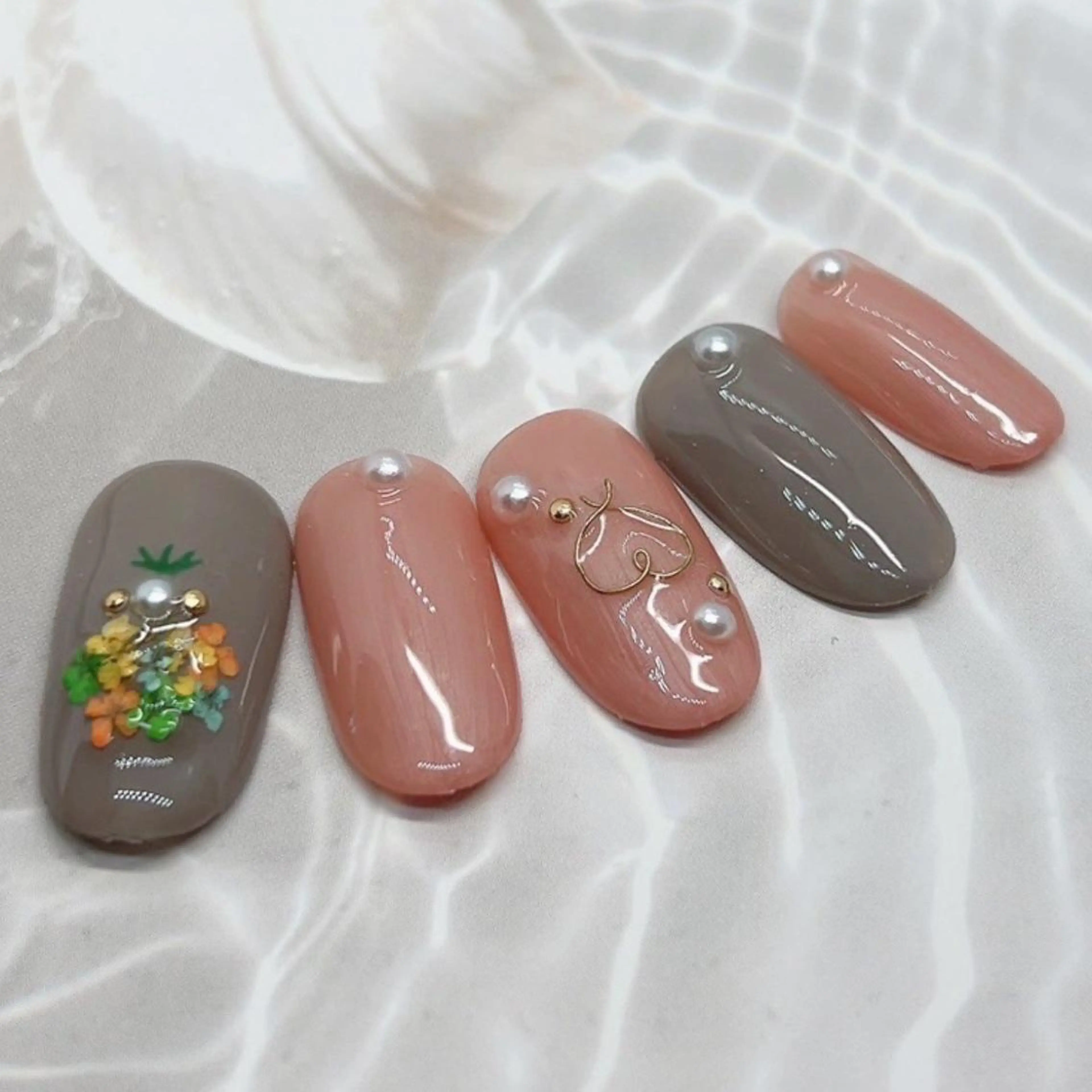 ネイル Ron's nail 仙田のネイルデザイン