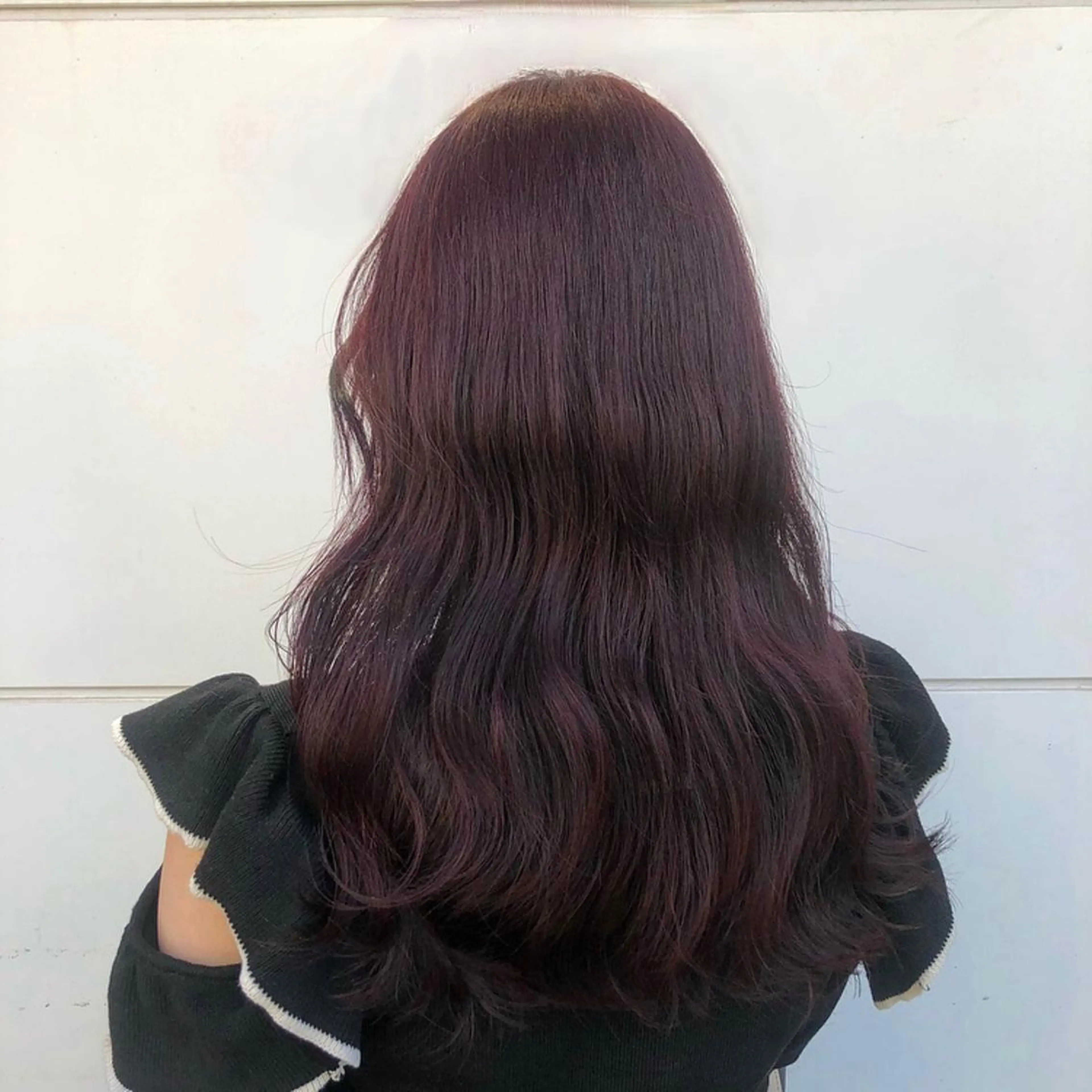 ロング カラー ボルドーカラー カット ヘアカラー トリートメント カトウ ユウカのヘアスタイル