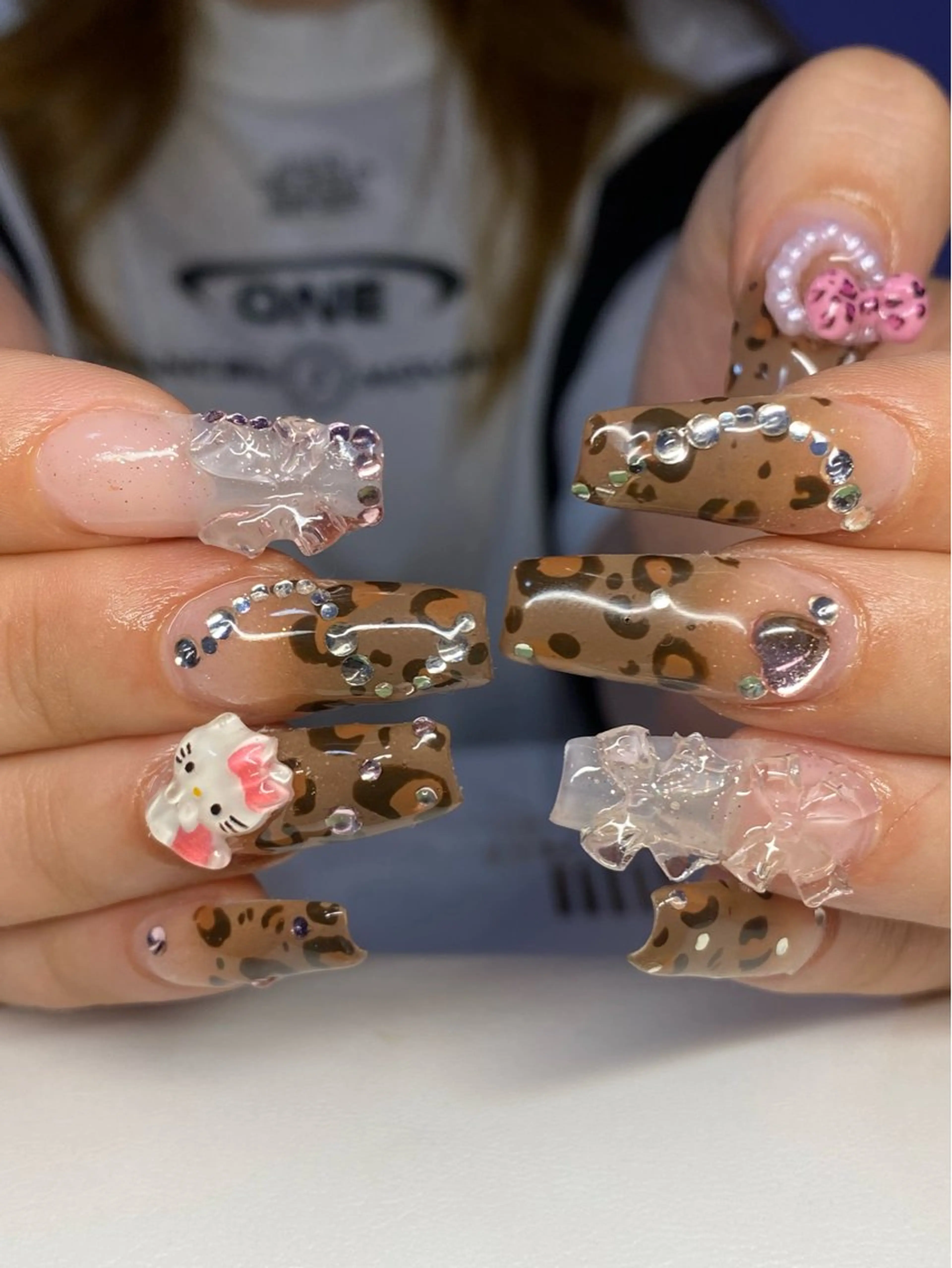 ネイル cozmic sista所属・💕Nanaka💕 ［森ノ宮駅徒歩1分］のネイルデザイン