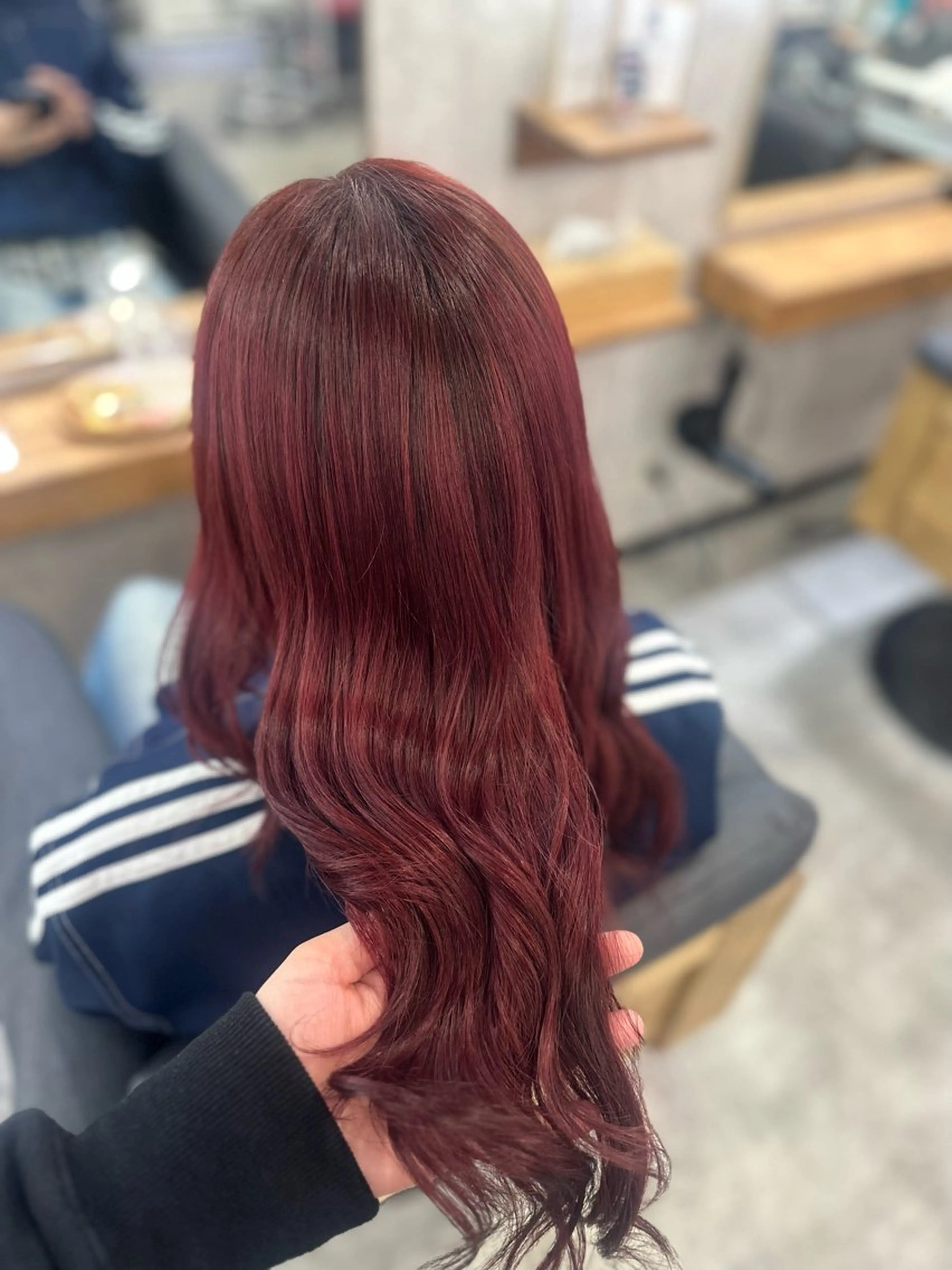 ロング ヘアカラー トリートメント MOURI CHISATOのヘアスタイル
