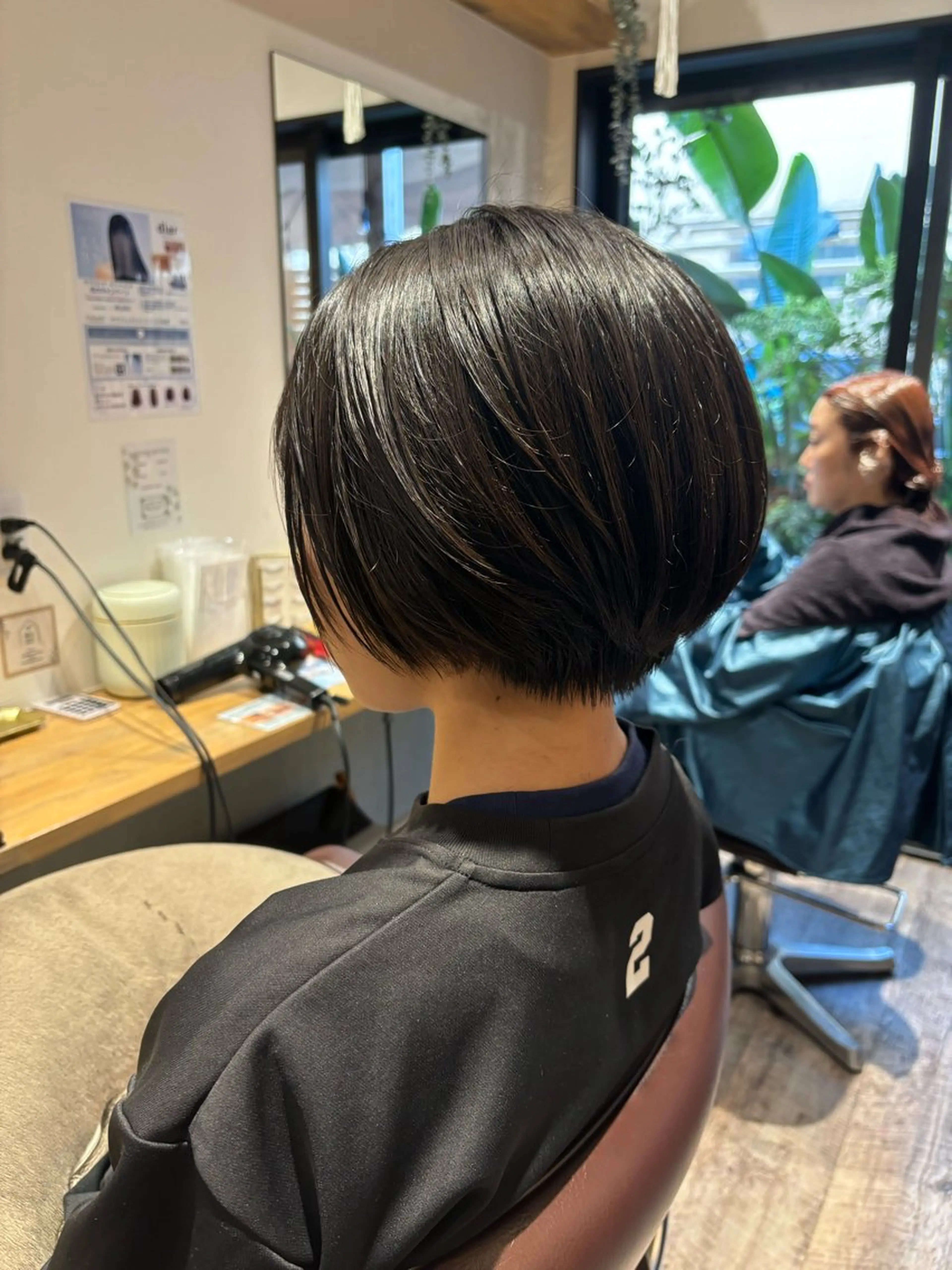 ショート マツムラ ミサキのヘアスタイル
