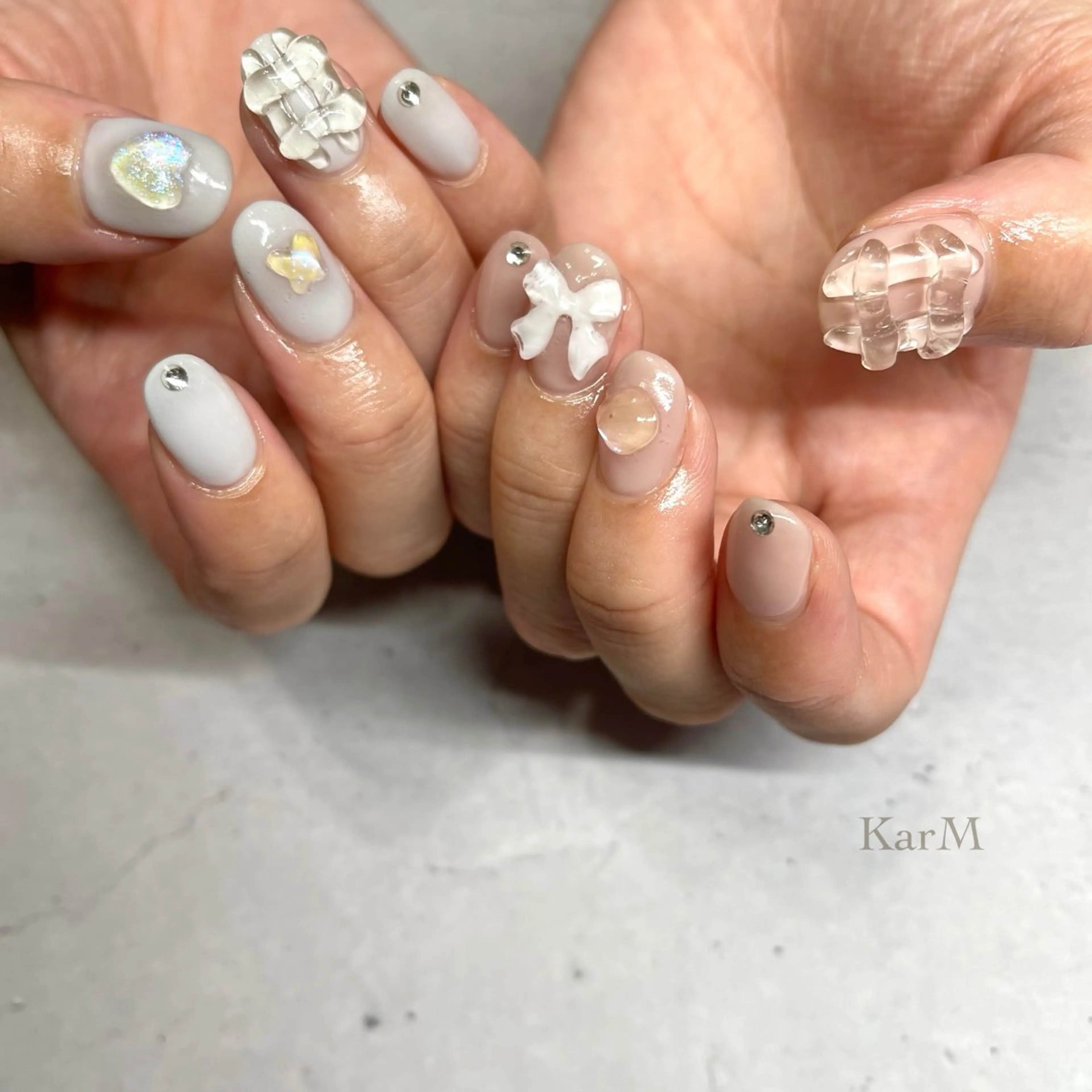 ネイル オーロラネイル チークネイル フラッシュネイル フレンチネイル ガーリー ハンドネイル ogino karinのネイルデザイン