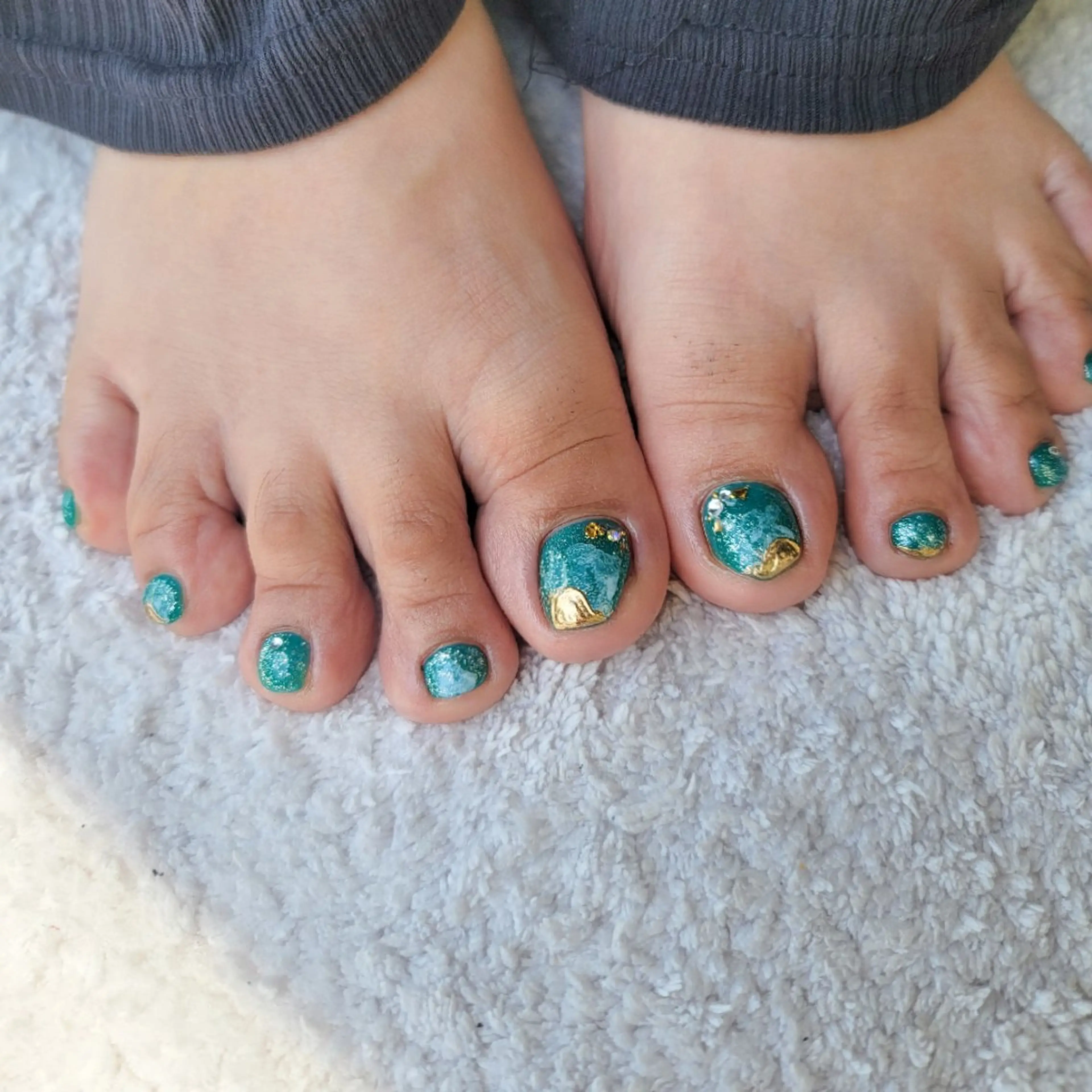 ネイル ハンドネイル 🌲🌳🚪iiit o🌲🌳🌲のネイルデザイン