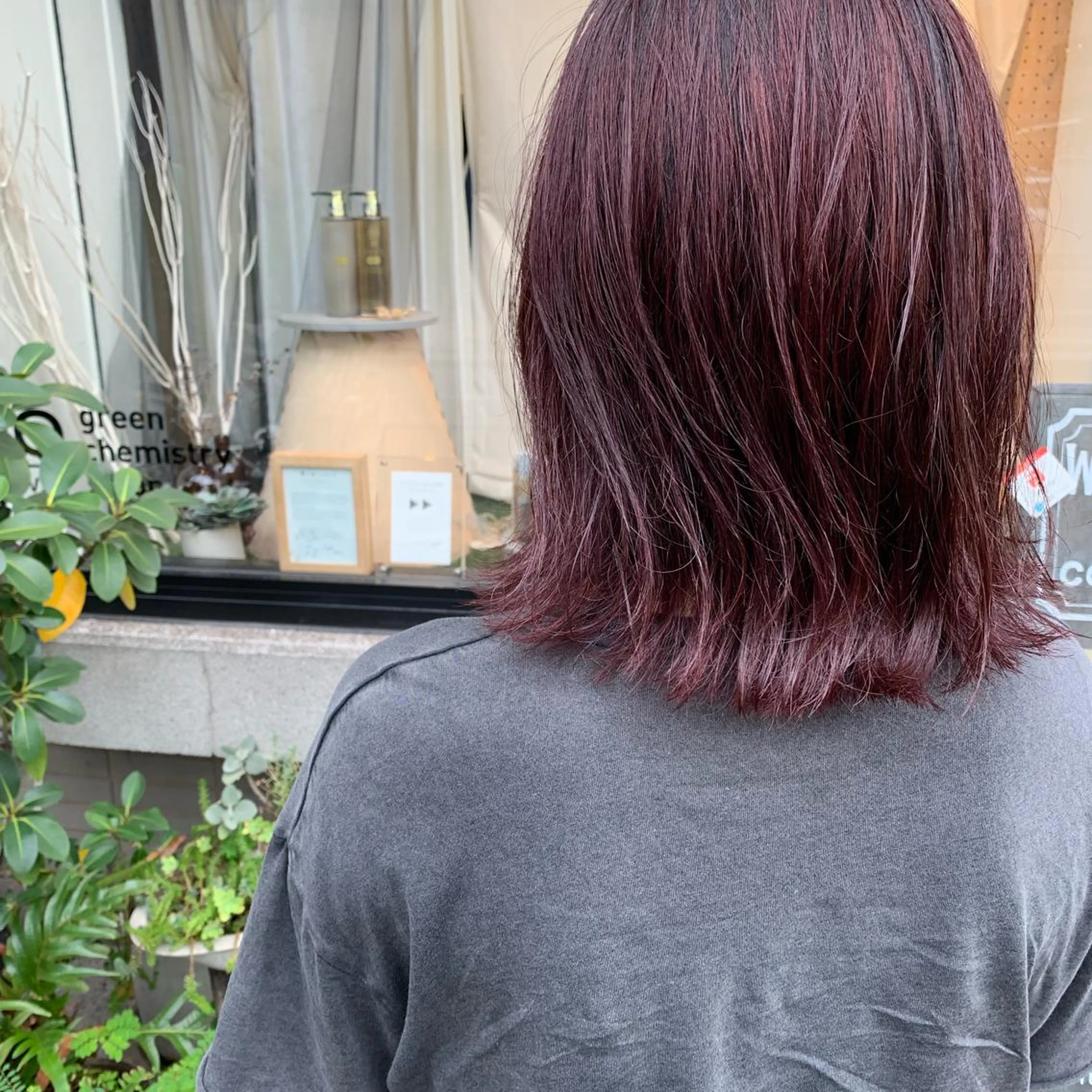 ミディアム カット ヘアカラー トリートメント 艶髪color💎髪 質改善ストレート大吉のヘアスタイル