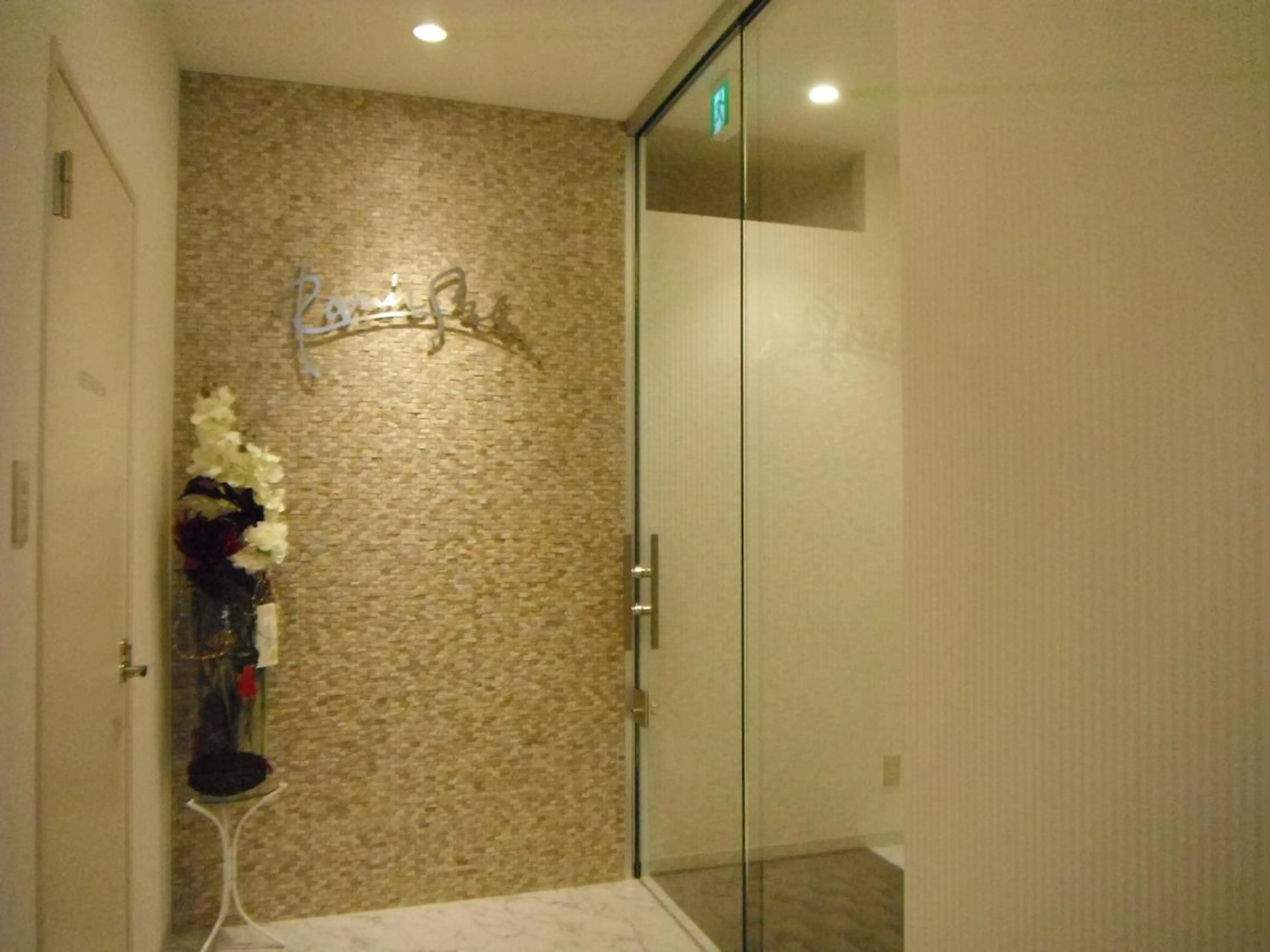 ラヴィールサロン 名古屋店のエステ・リラクイメージ