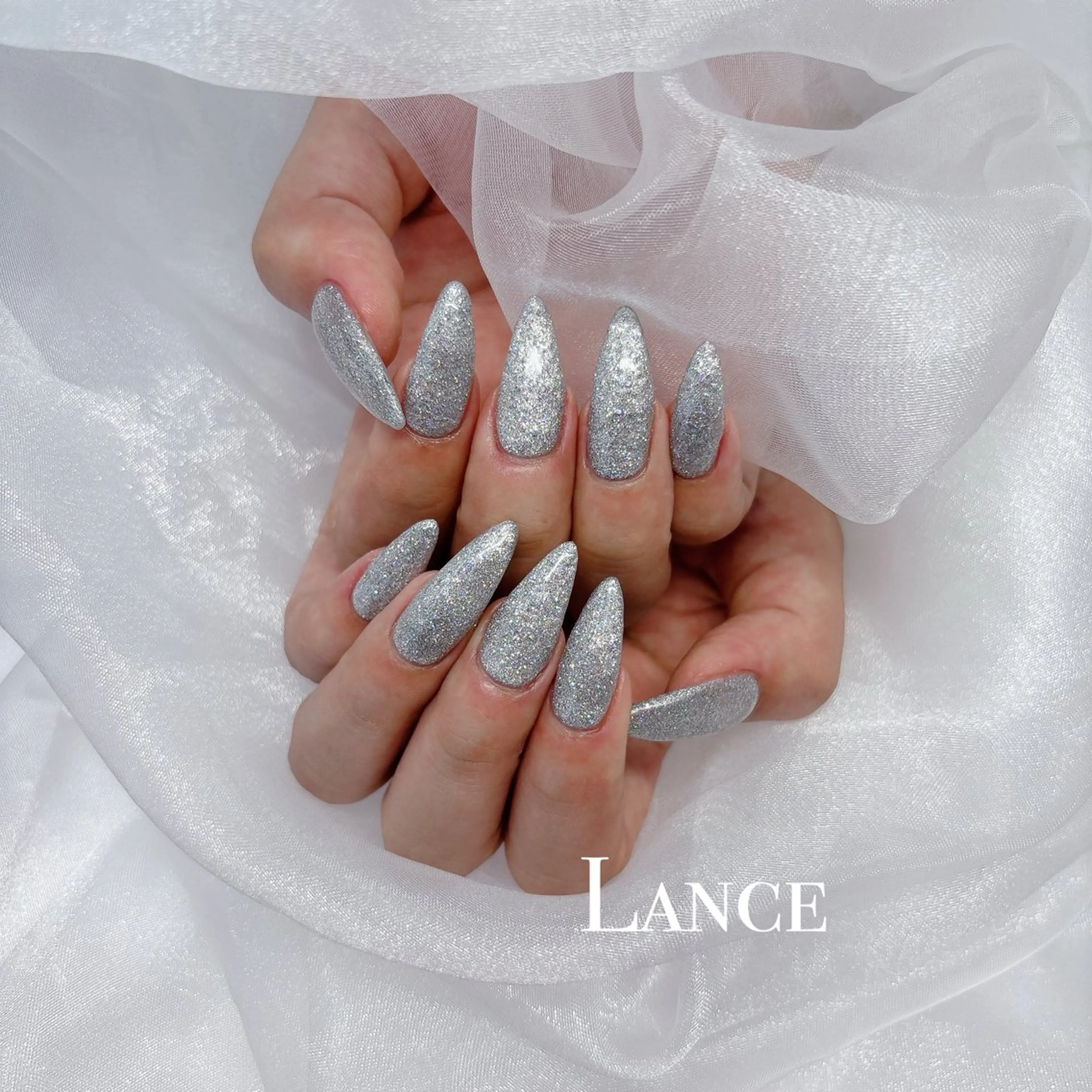 ネイル オーロラネイル フットネイル 氷ネイル・うるうるネイル キラキラネイル 韓国ネイル ハンドネイル Lance nailのネイルデザイン