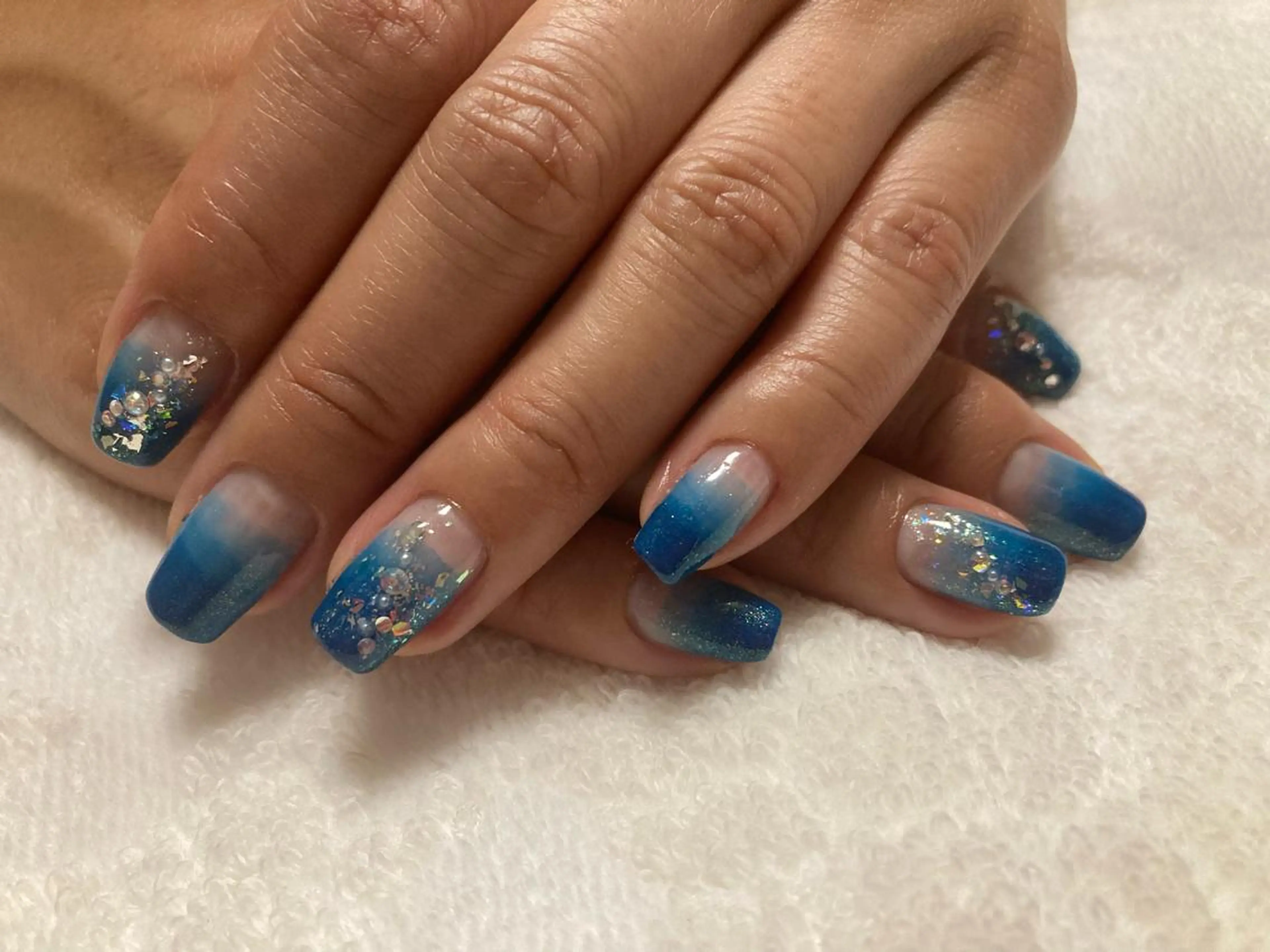 ミディアム ネイル ブルー Sourire所属・Nail Sourireのネイルデザイン